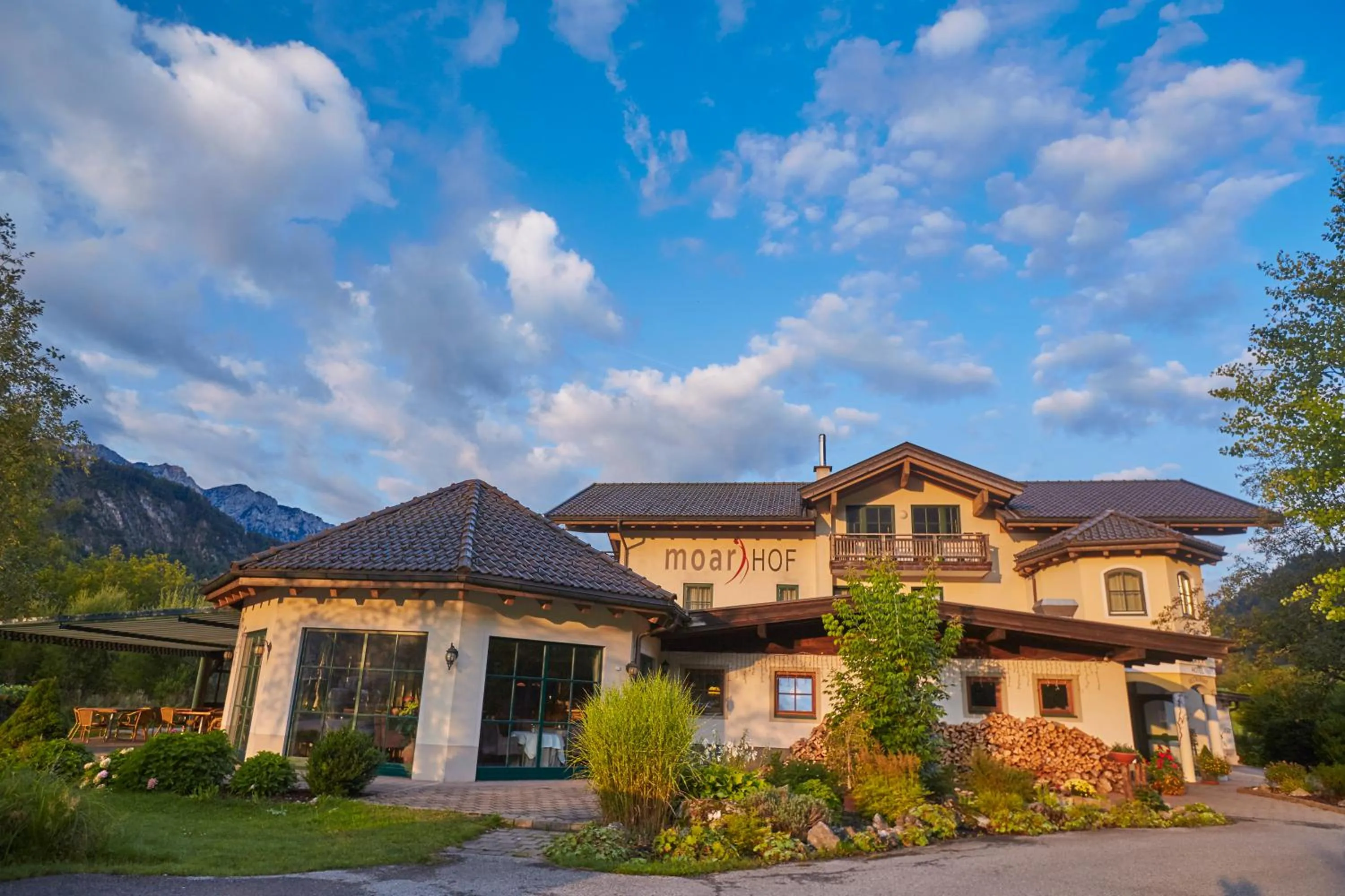 Property building in Golf- und Sporthotel Moarhof