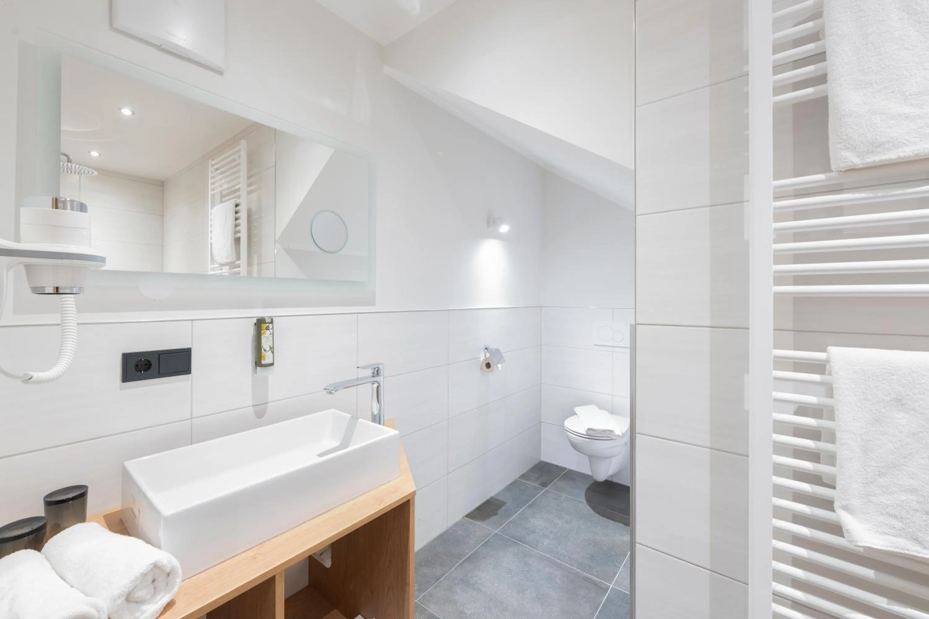 Bathroom in Golf- und Sporthotel Moarhof