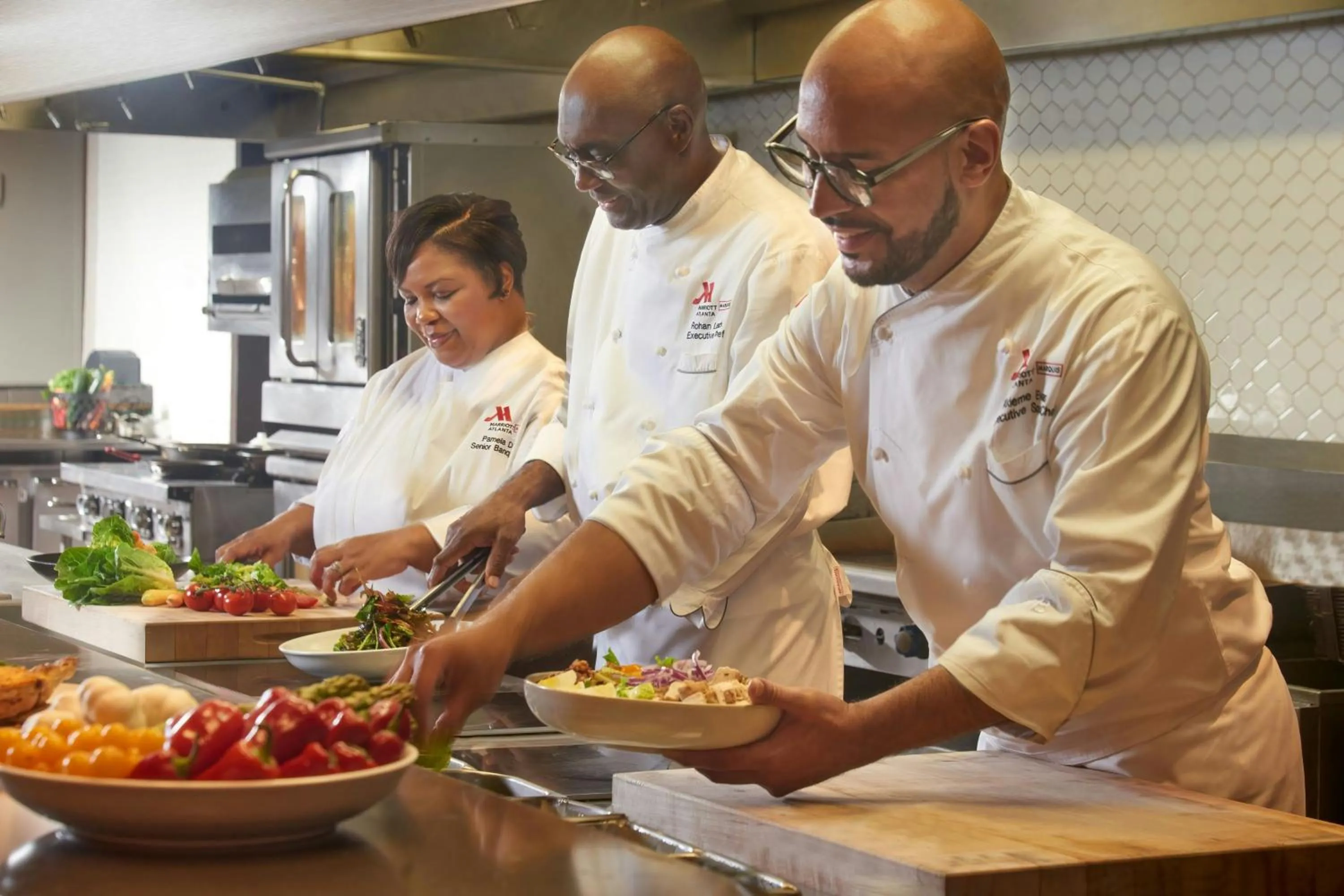 Restaurant/places to eat in Atlanta Marriott Marquis