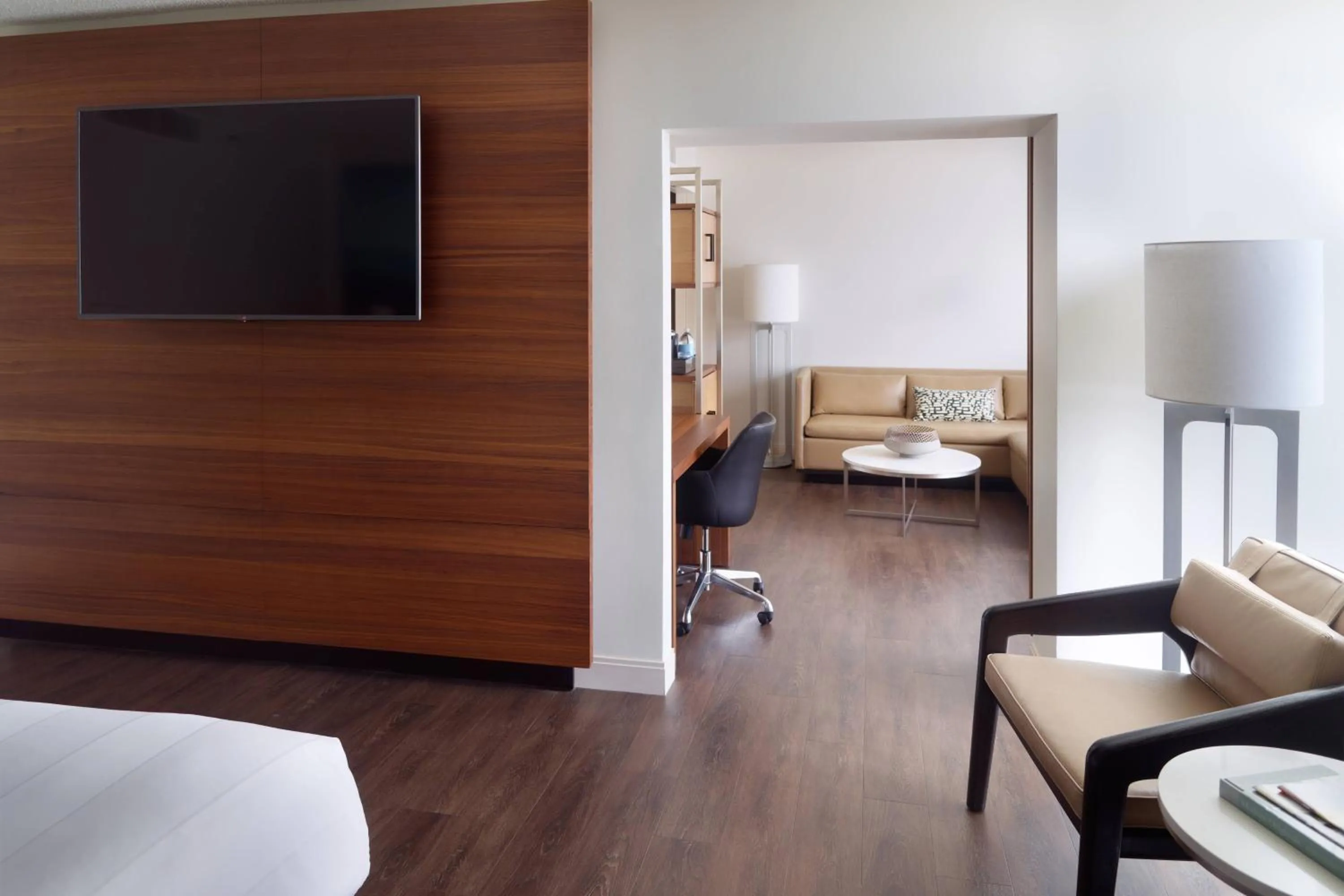 Photo of the whole room, Bed in Atlanta Marriott Marquis