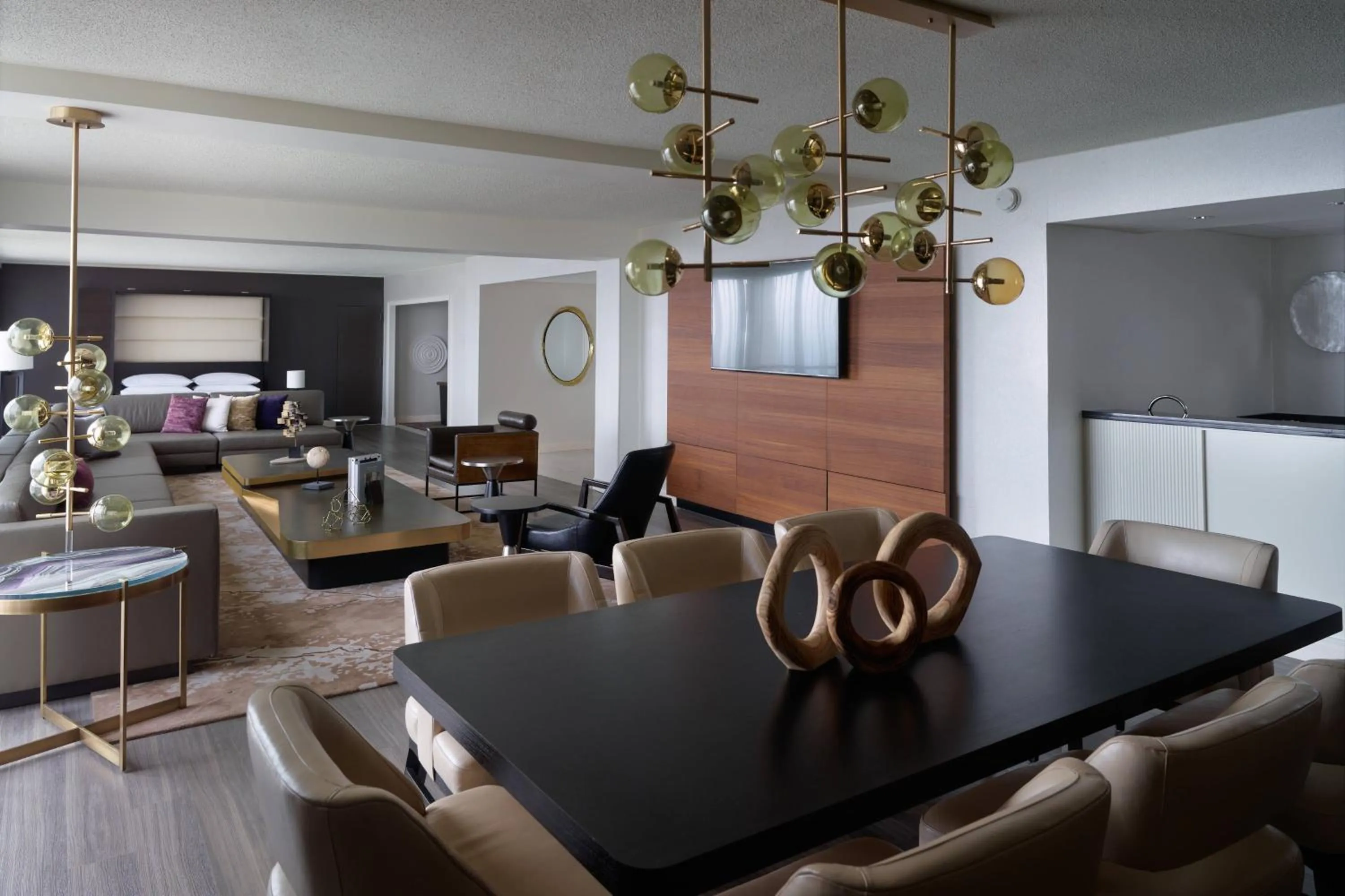 Photo of the whole room in Atlanta Marriott Marquis