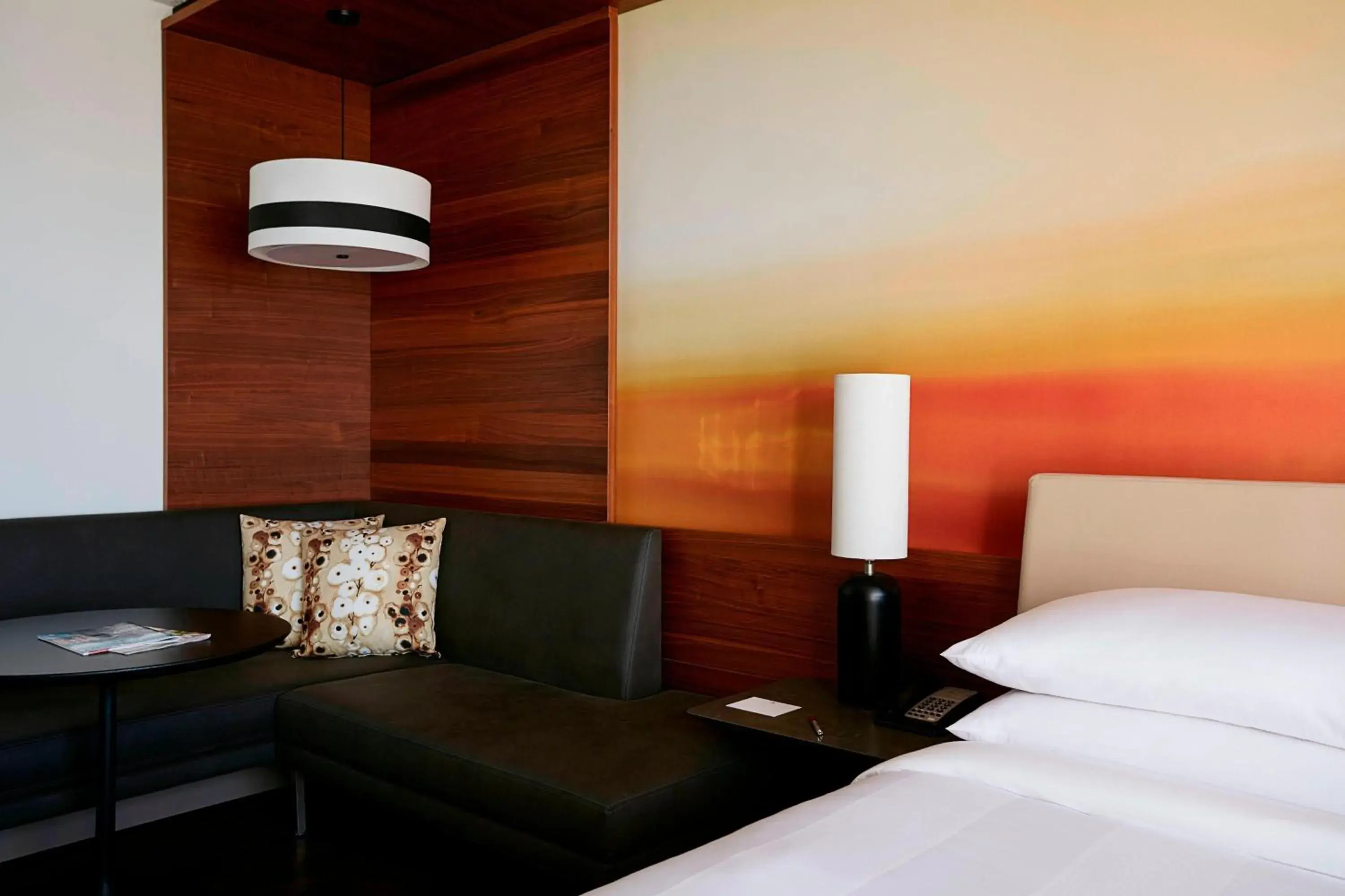 King Room - Hearing Accessible in Atlanta Marriott Marquis King Room - Hearing Accessible in Atlanta Marriott Marquis