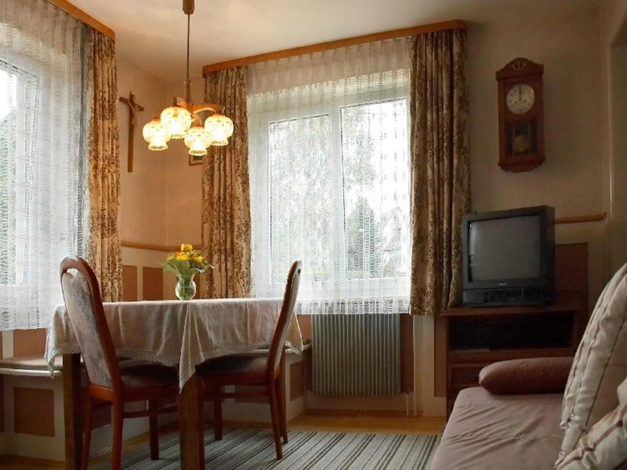 TV and multimedia in Ferienwohnung Bertsche