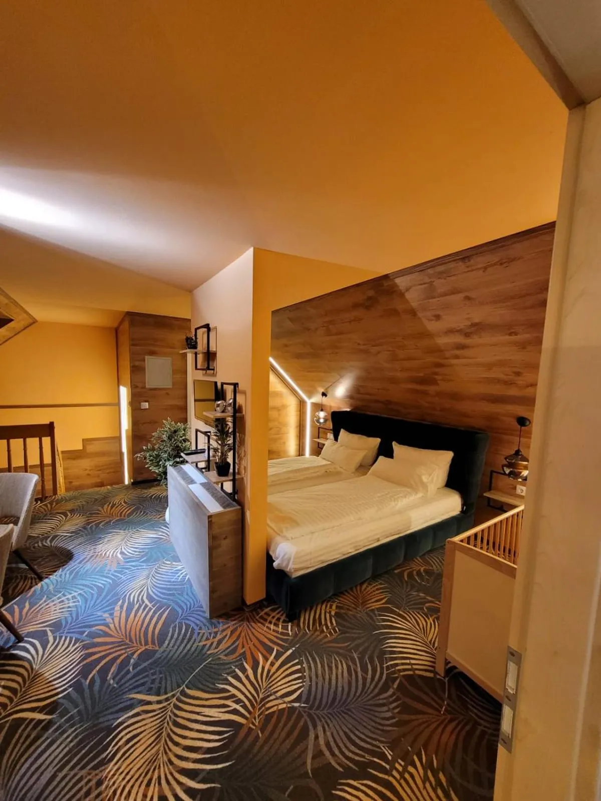 Bed in Ambiente Hotel garni