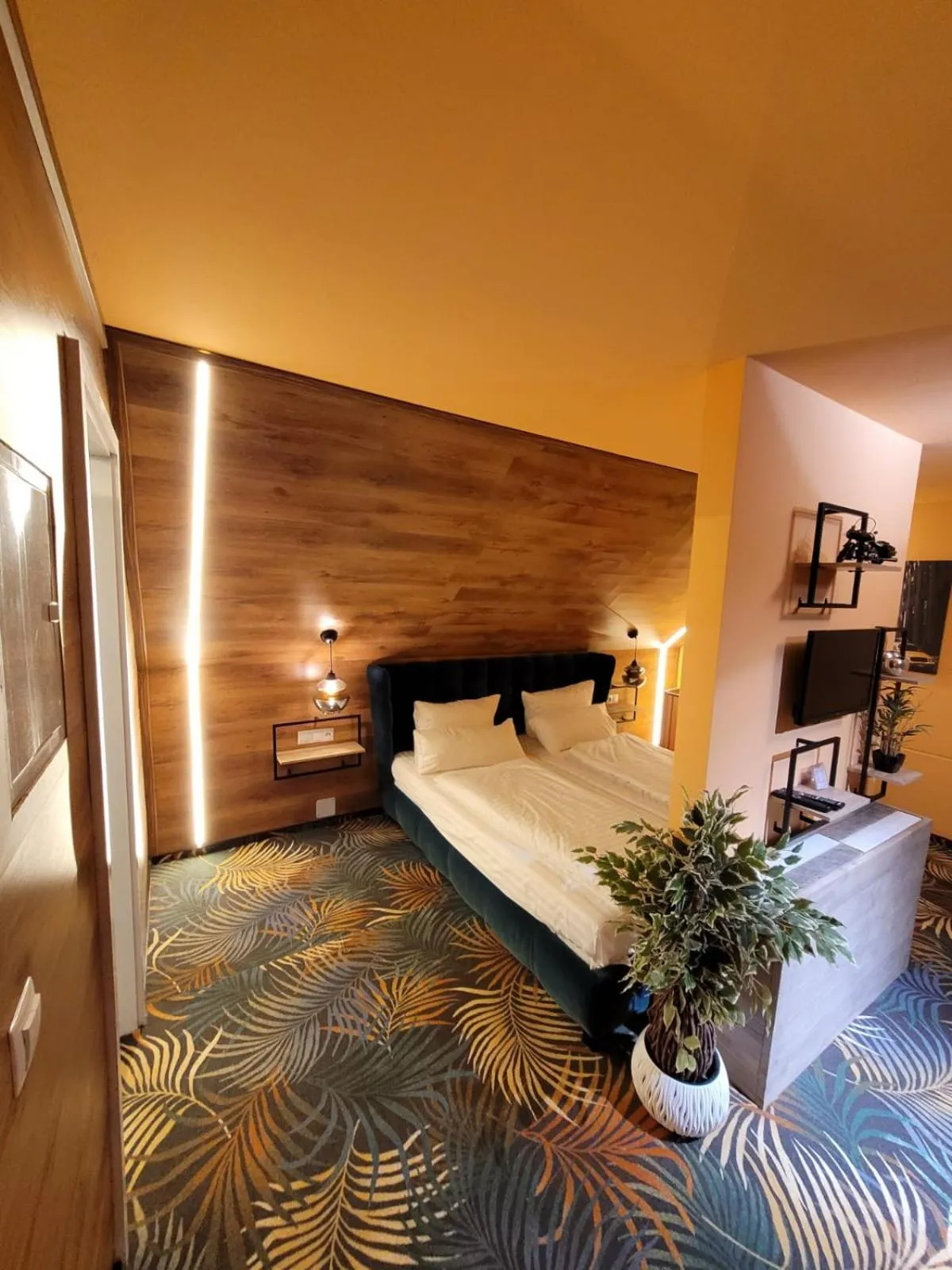 Bed in Ambiente Hotel garni