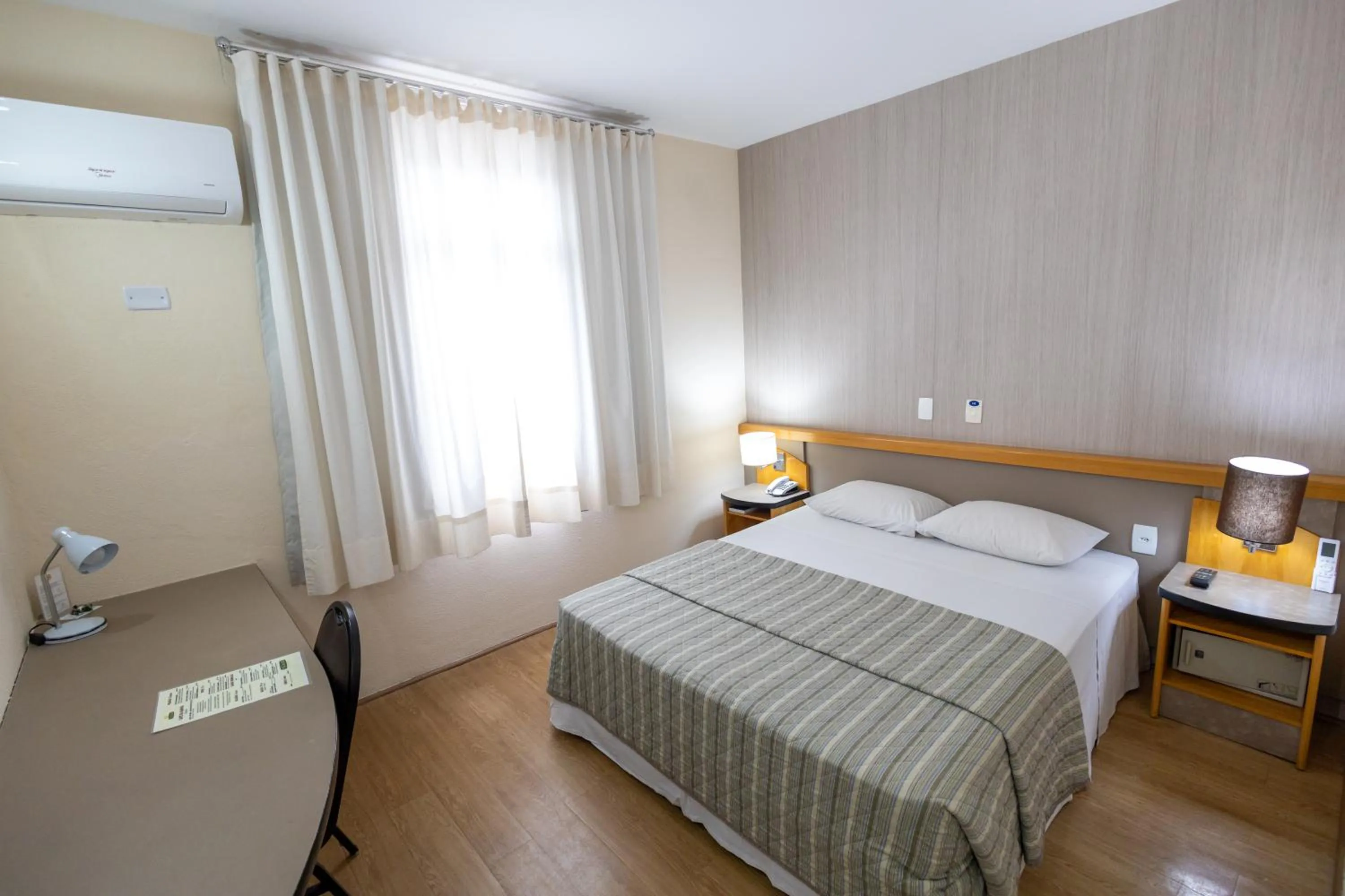 Bedroom, Bed in Sables Hotel Guarulhos