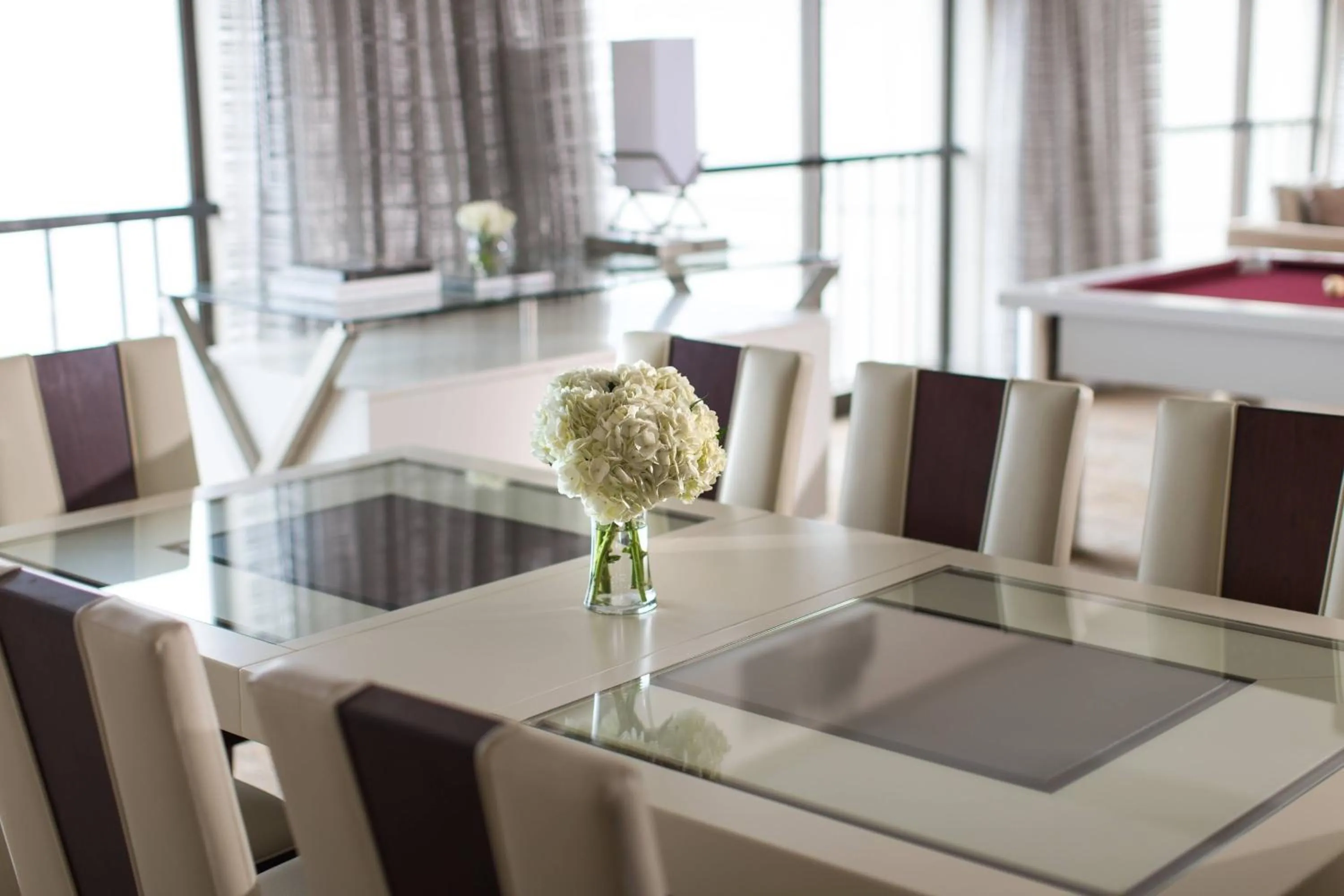 Photo of the whole room in Chicago Marriott Downtown Magnificent Mile