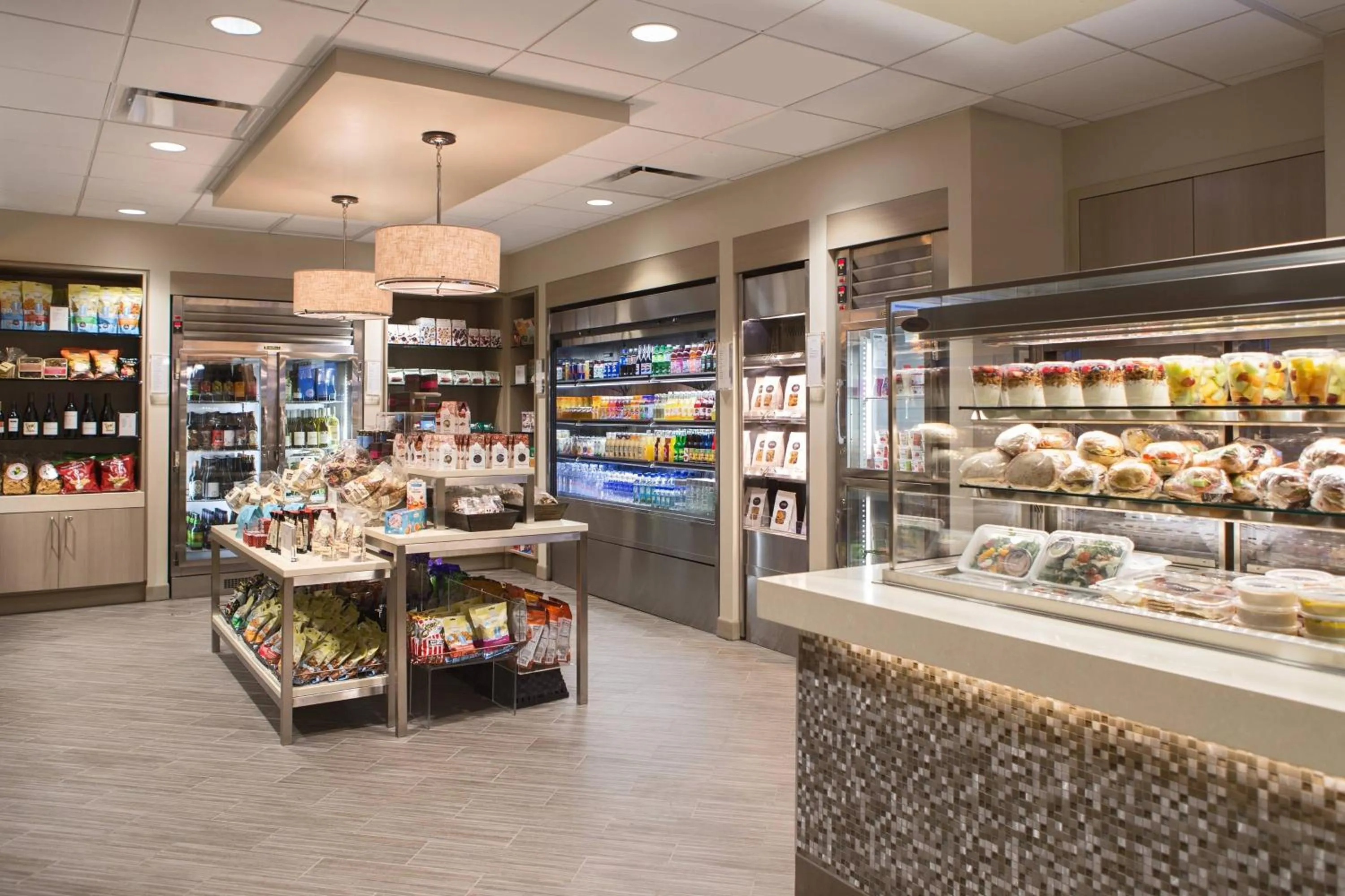 Restaurant/places to eat in Chicago Marriott Downtown Magnificent Mile