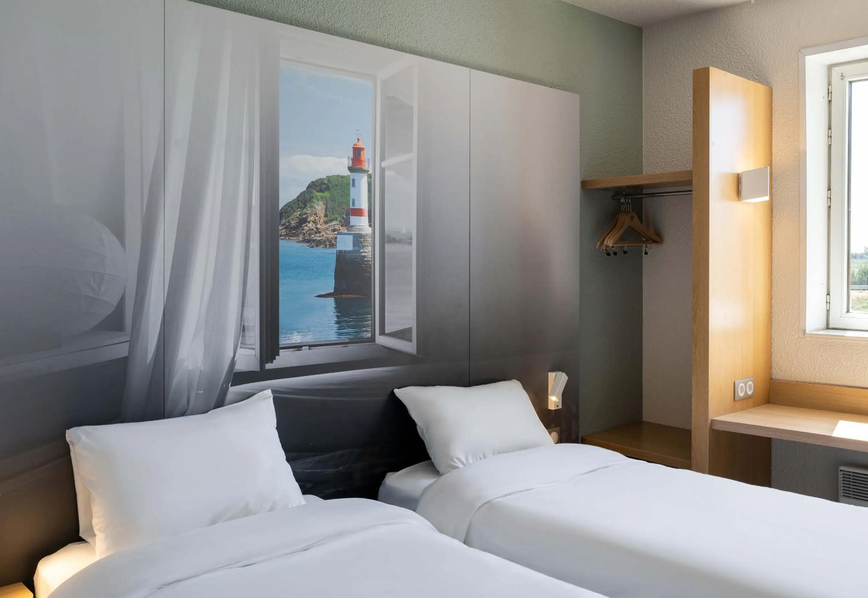 Bedroom, Bed in B&B HOTEL Lorient Caudan