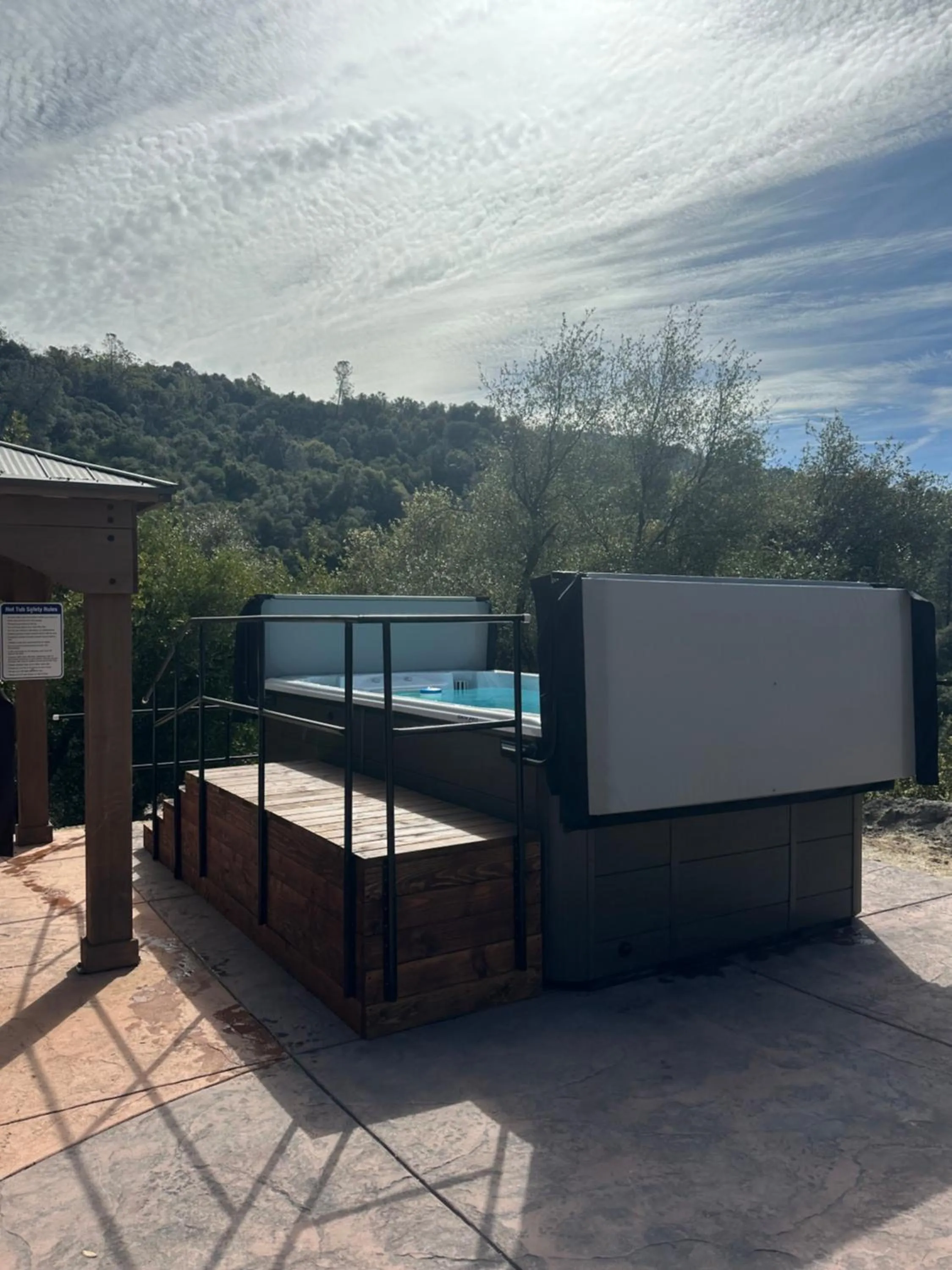 Swimming pool in Mountain View Playhouse Near Yosemite & Bass Lake