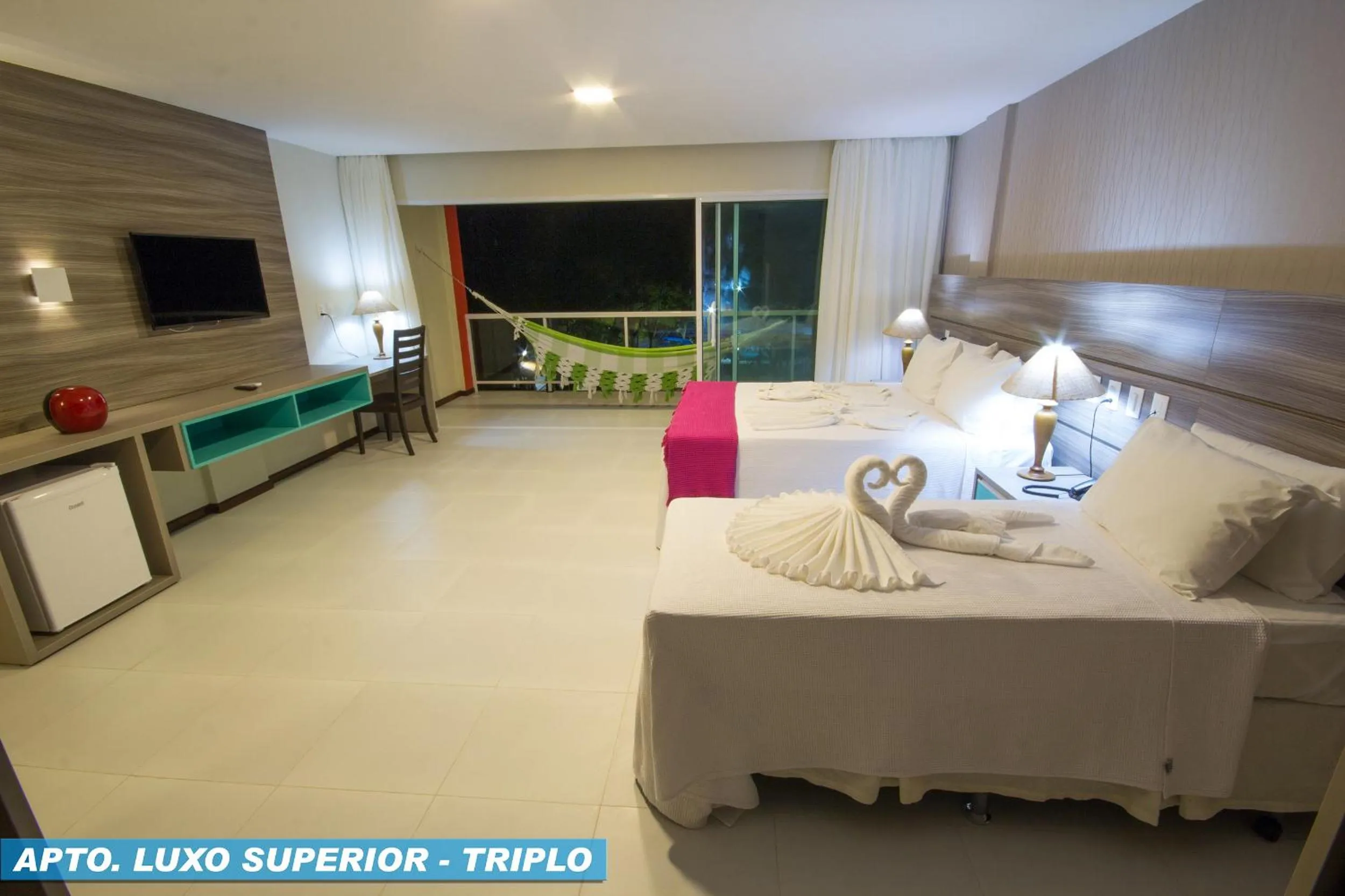 Text overlay, Bed in Praia Dourada Resort Maragogi