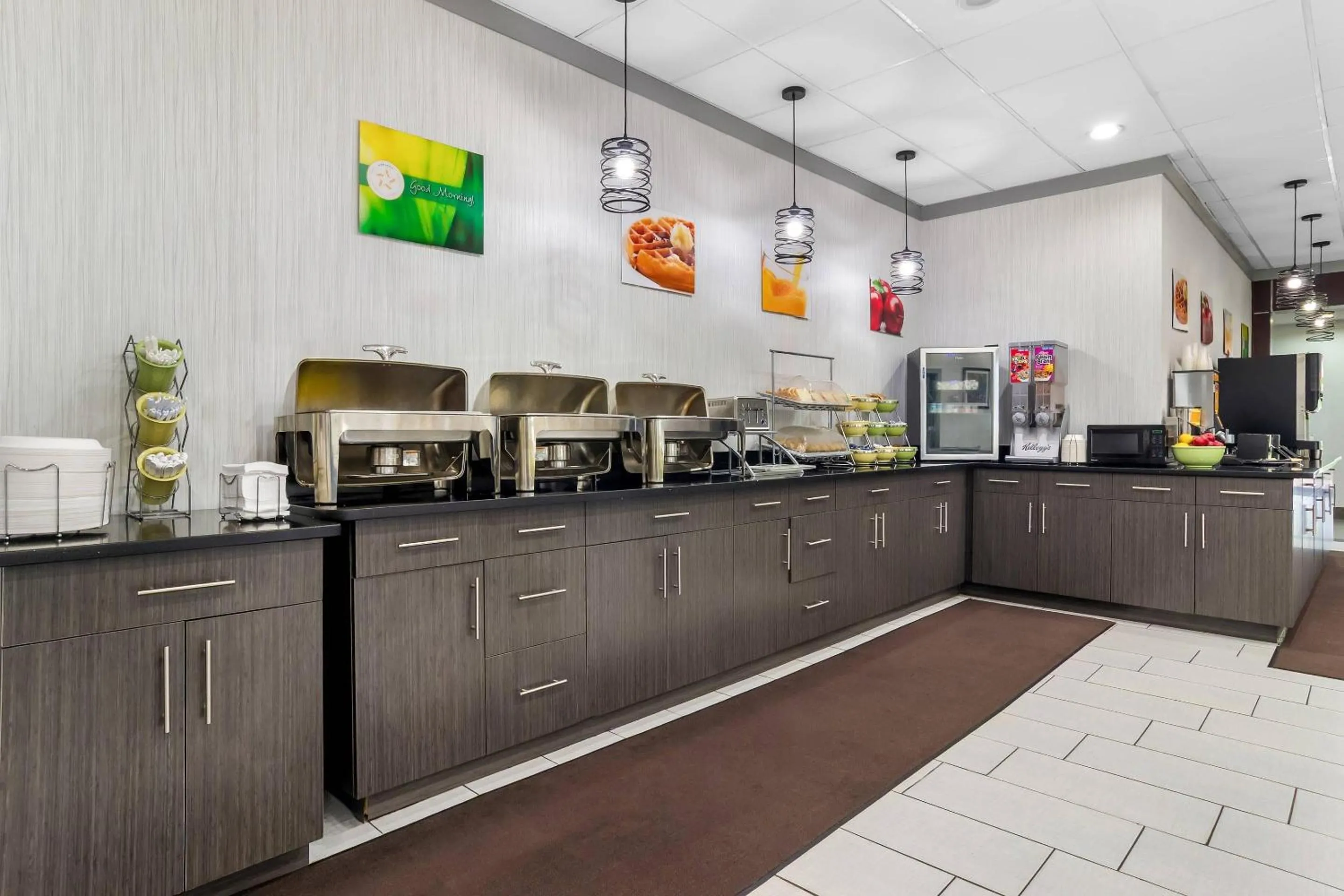 Breakfast in Quality Inn & Suites Greenville - Haywood Mall