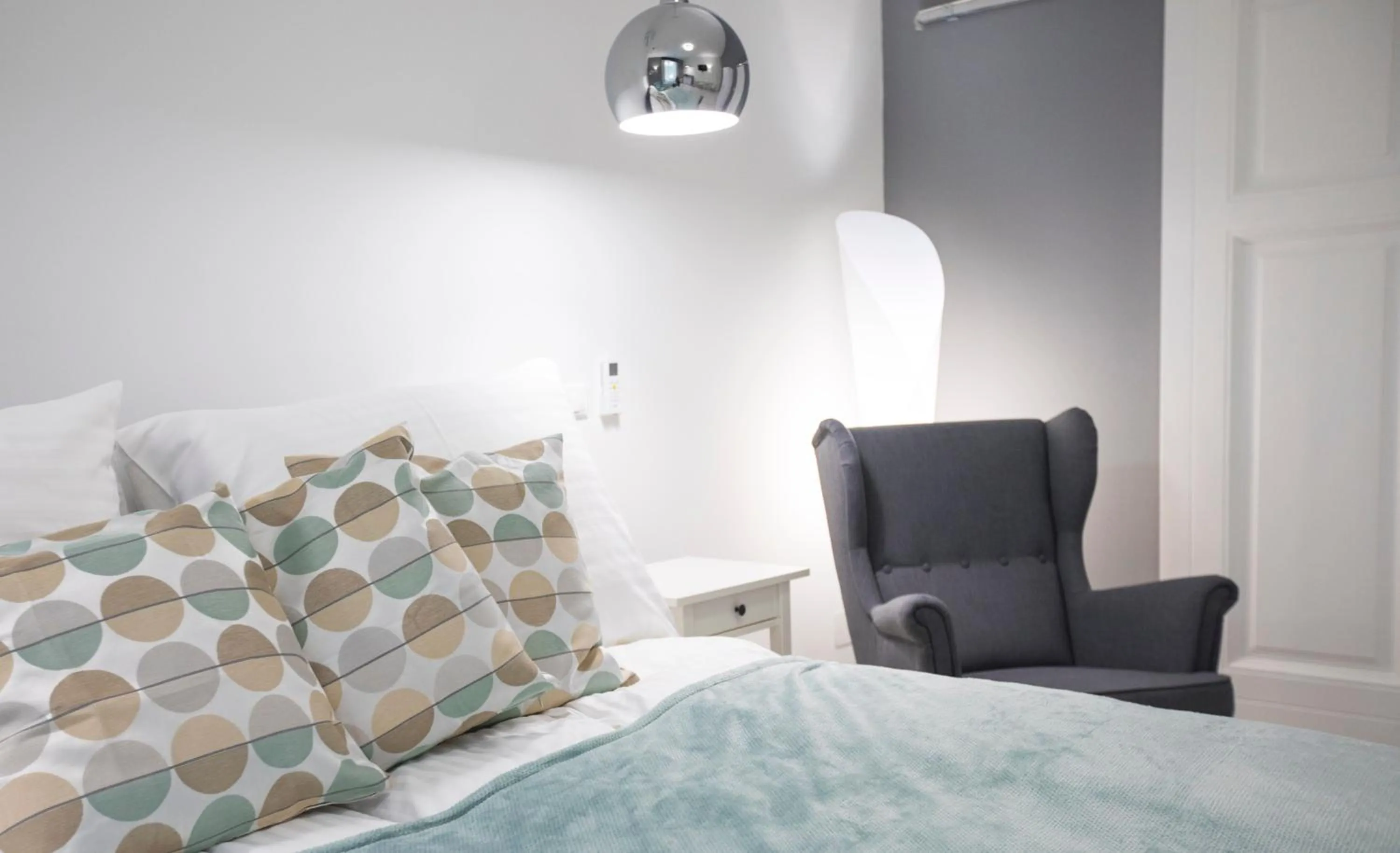 Bed in City Center Stúdió Apartmanok