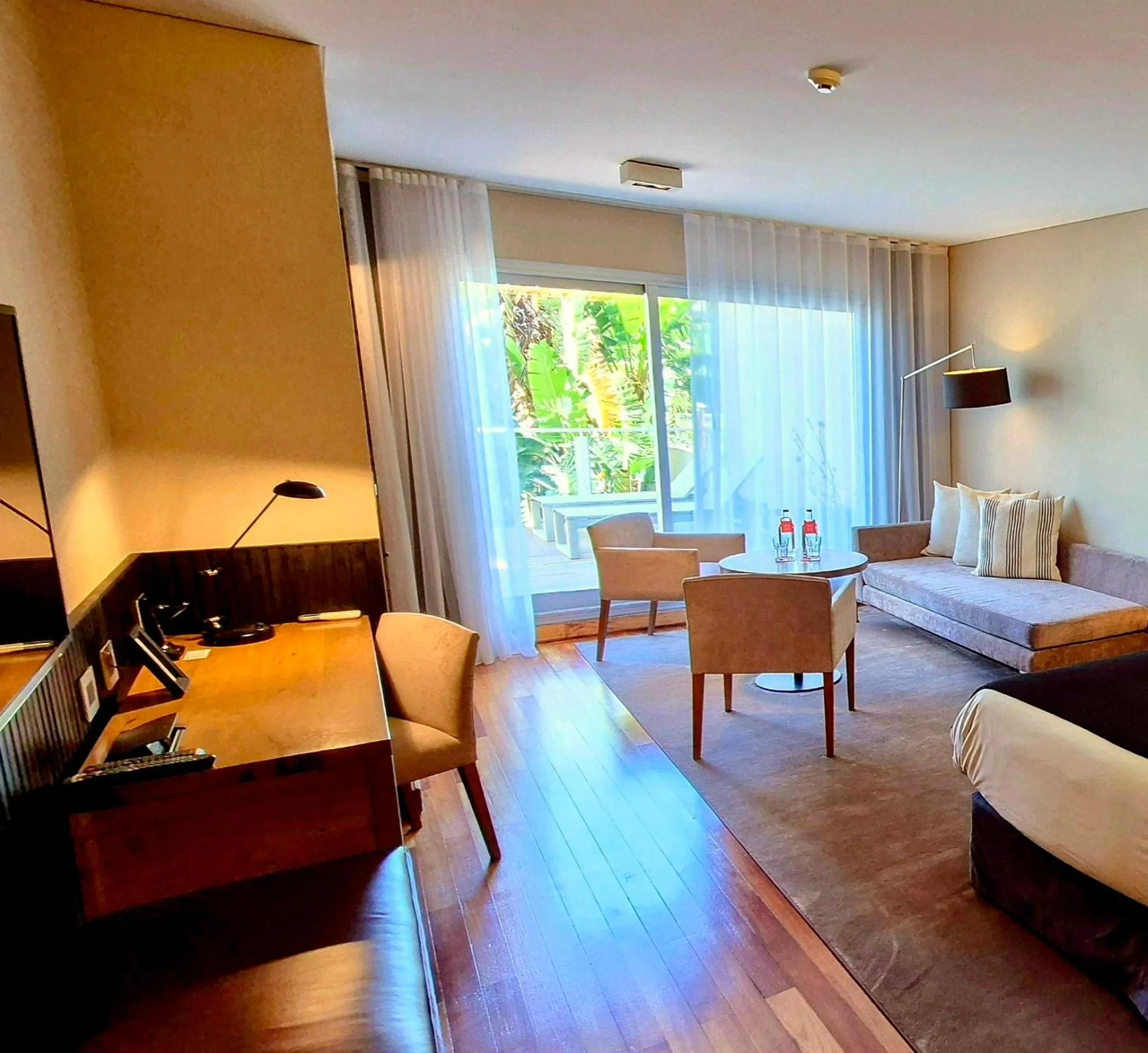 Living room, Bed in Fierro Hotel Buenos Aires