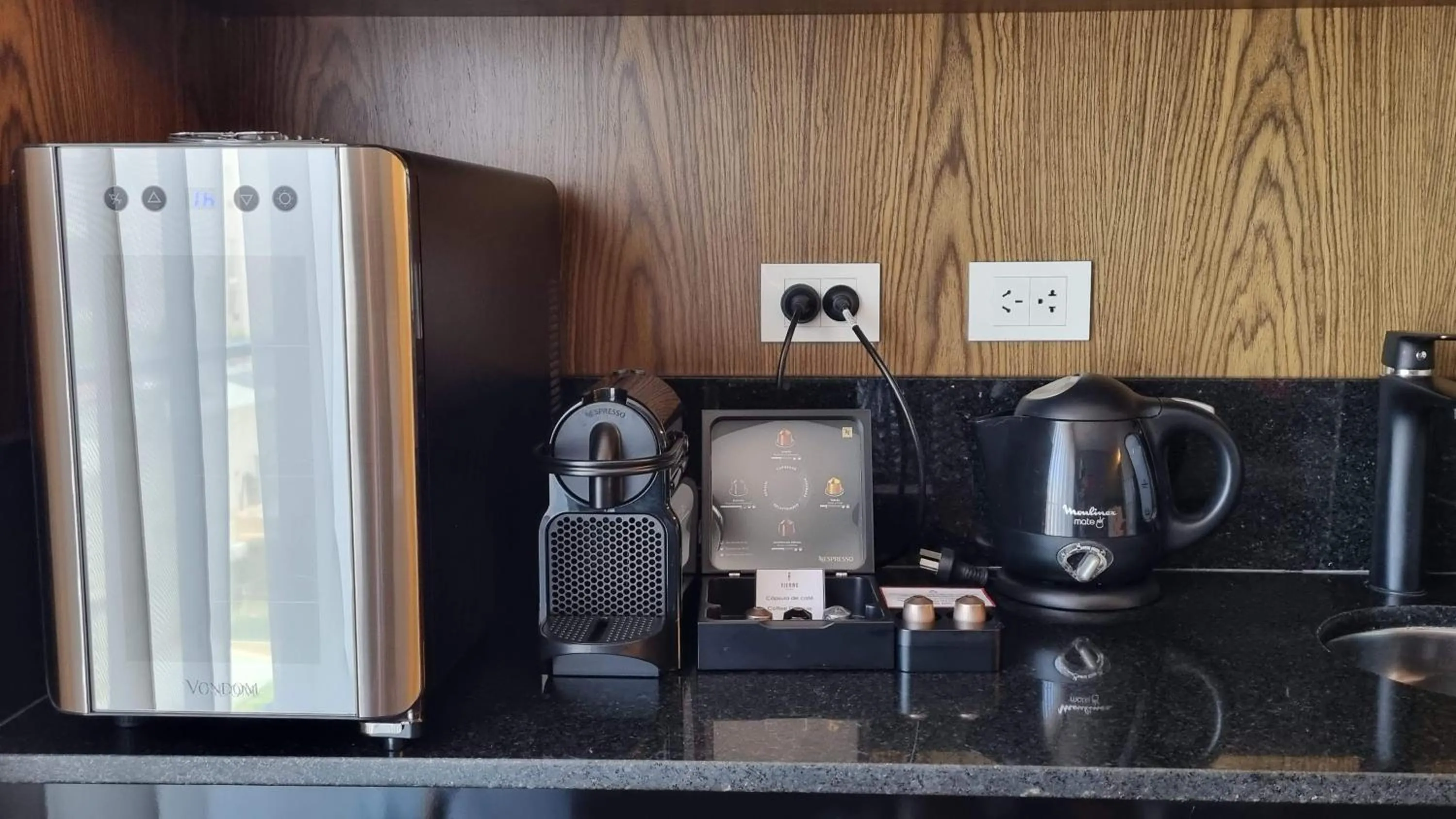 Coffee/tea facilities in Fierro Hotel Buenos Aires