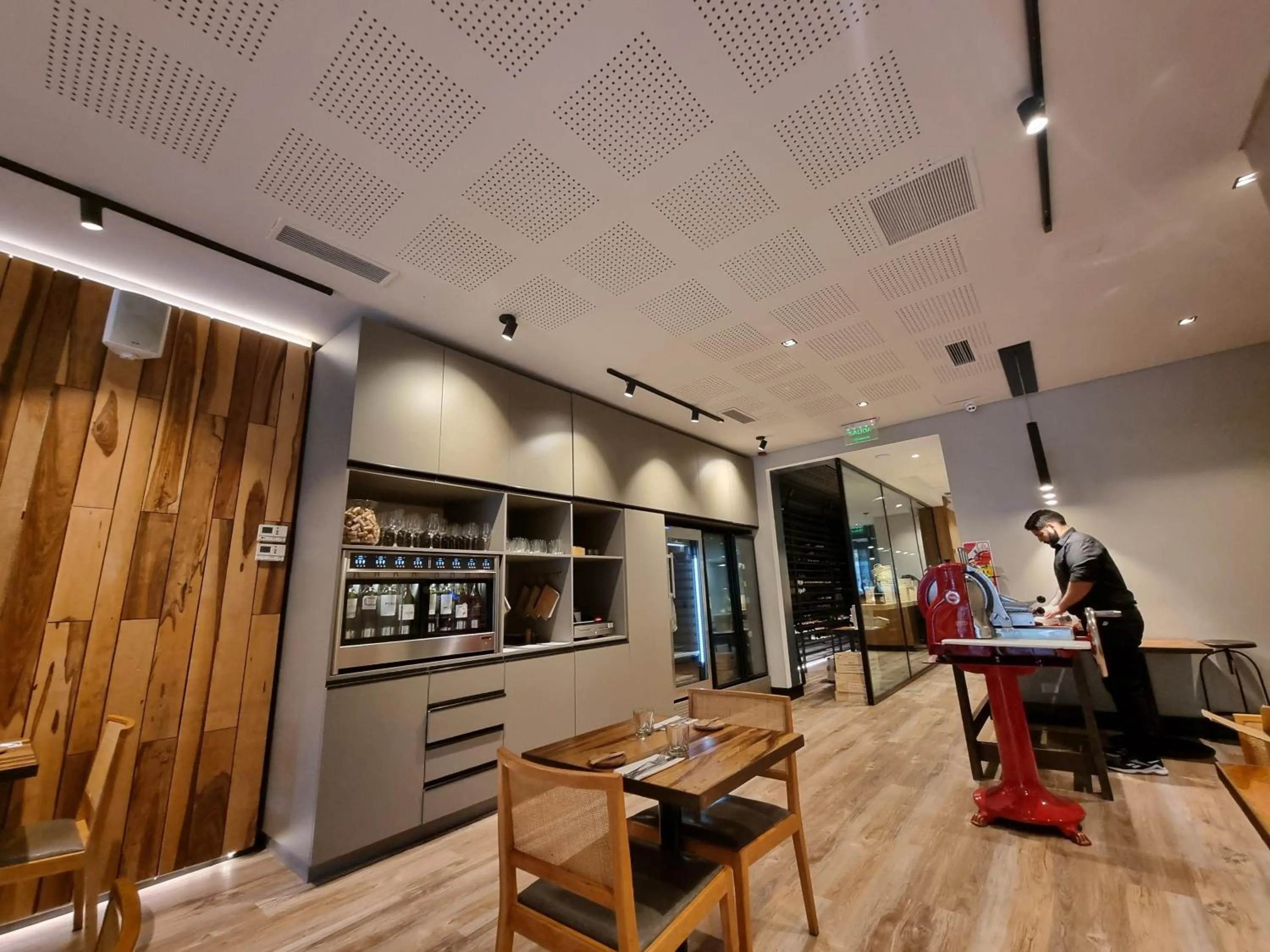 Restaurant/places to eat in Fierro Hotel Buenos Aires