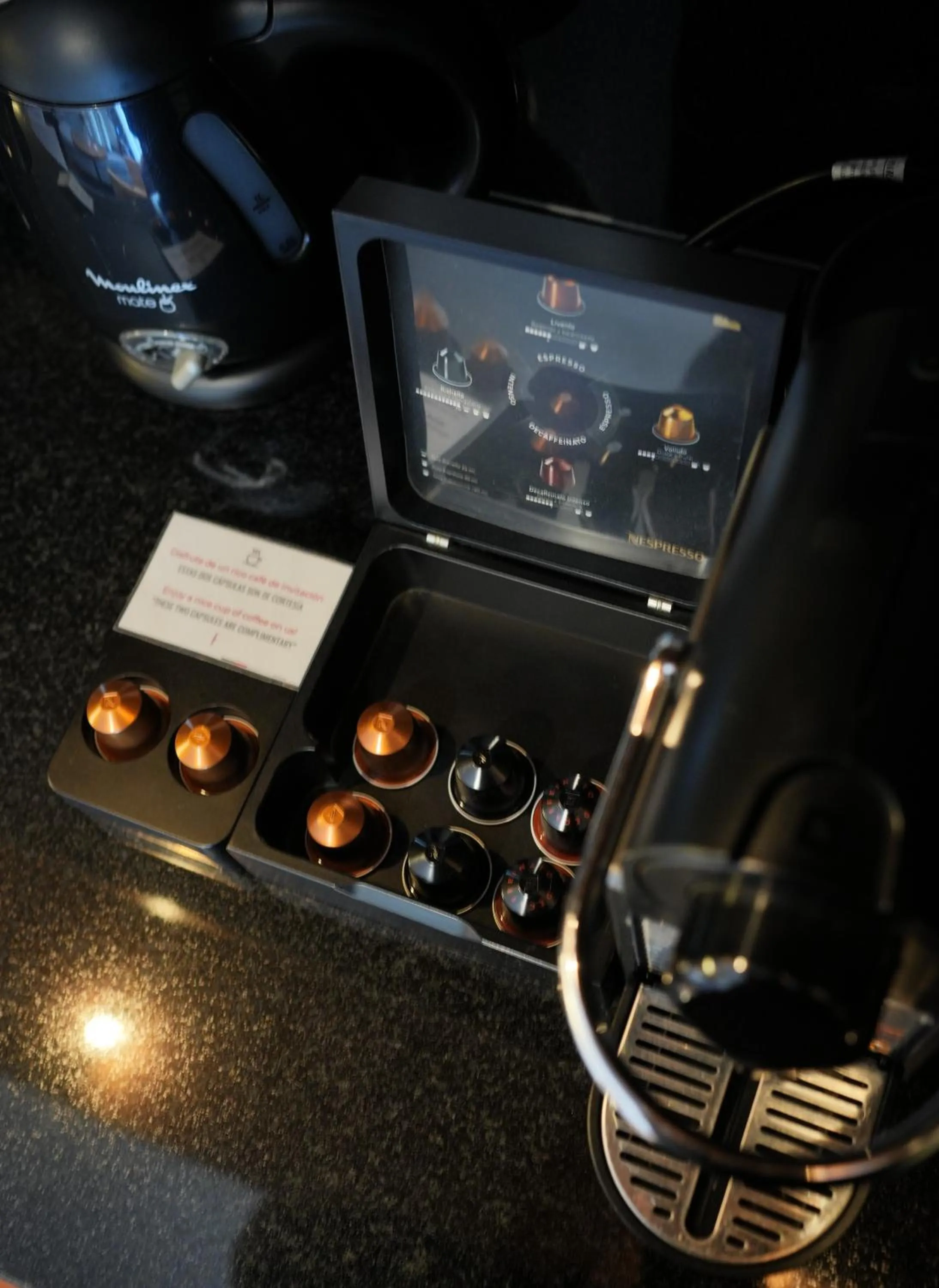 Coffee/tea facilities in Fierro Hotel Buenos Aires