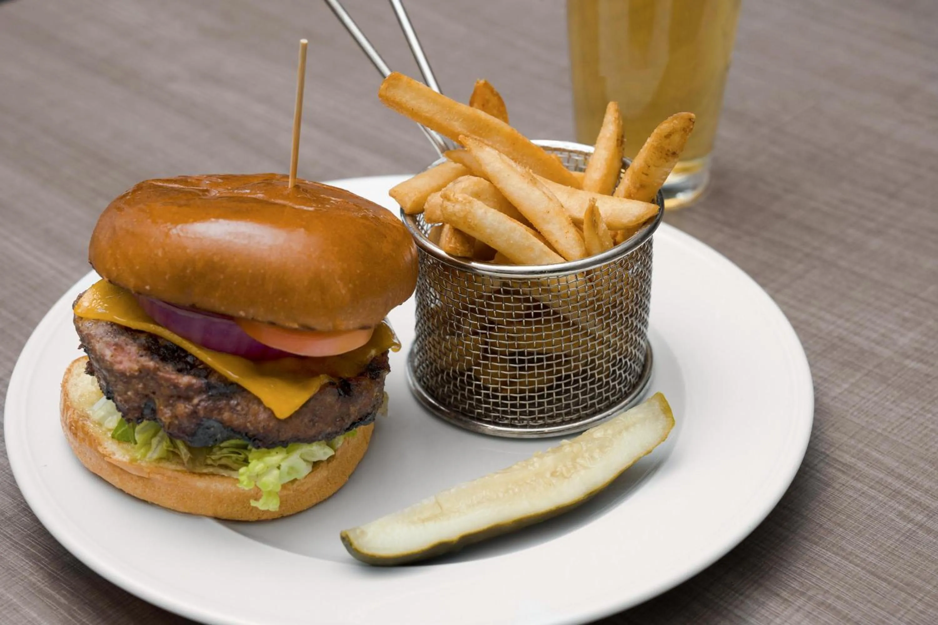 Food and drinks in SpringHill Suites by Marriott Las Vegas Convention Center