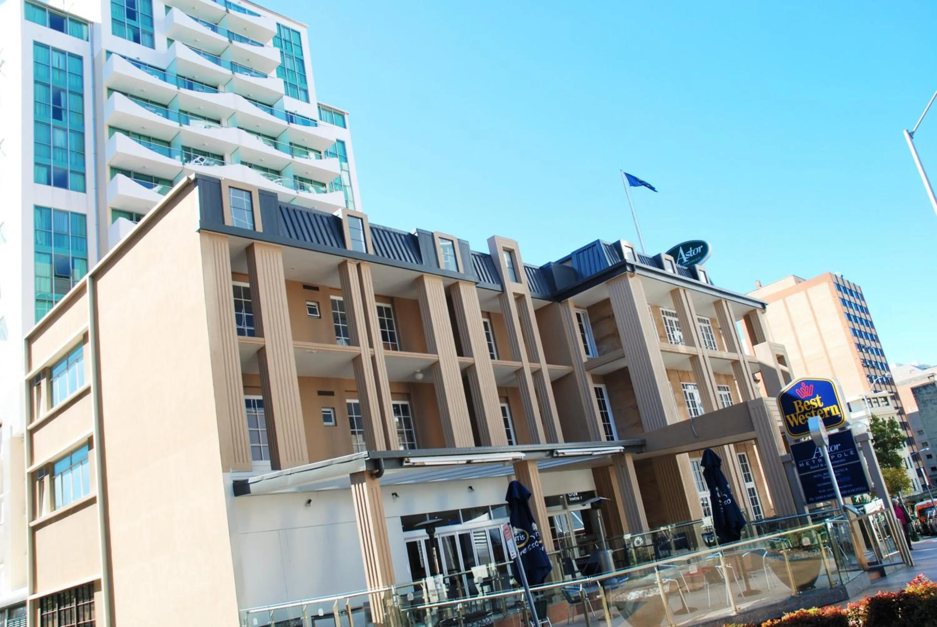 Facade/entrance, Property Building in Astor Metropole Hotel