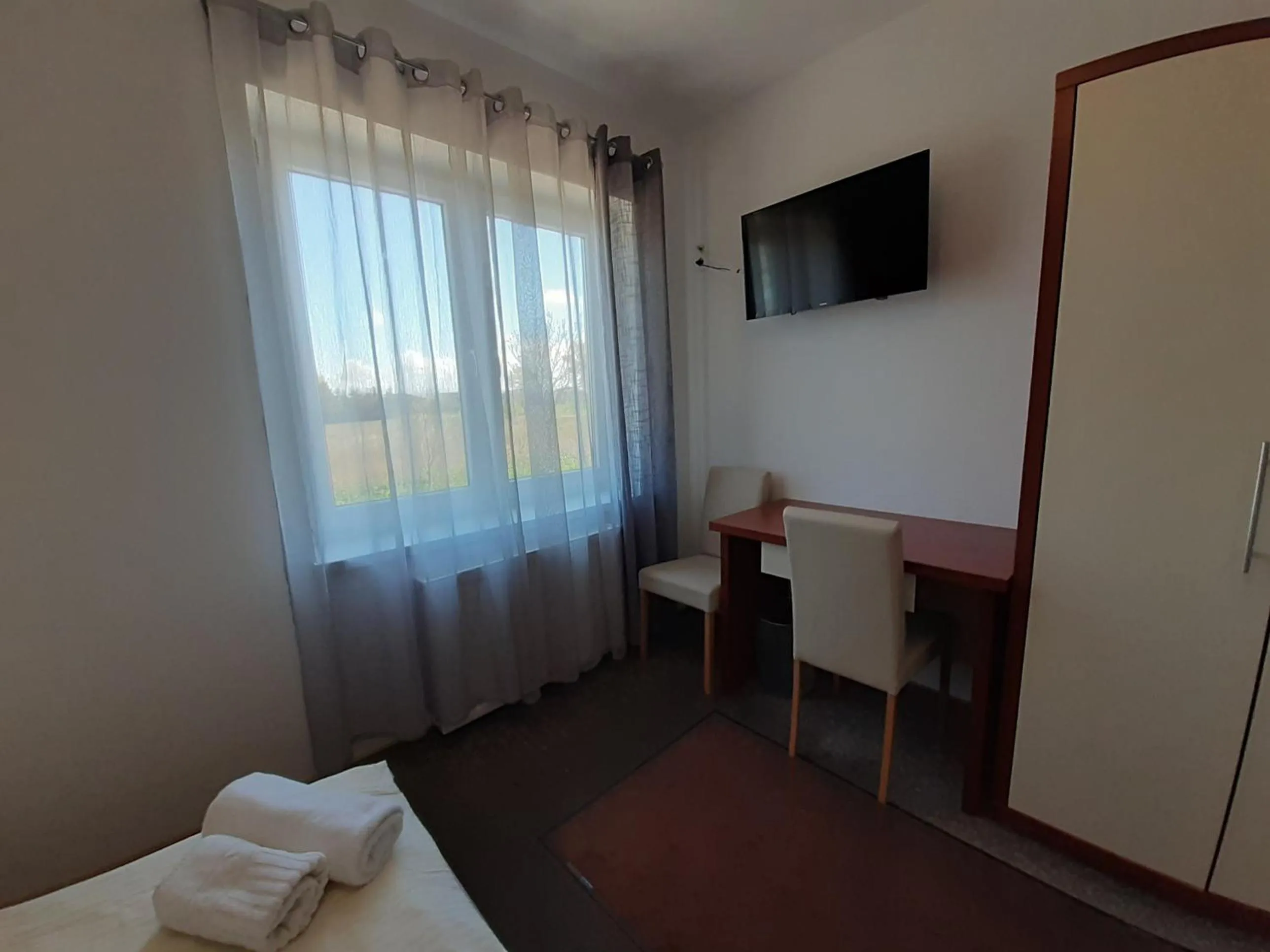 Photo of the whole room, Bed in Dworek Natury