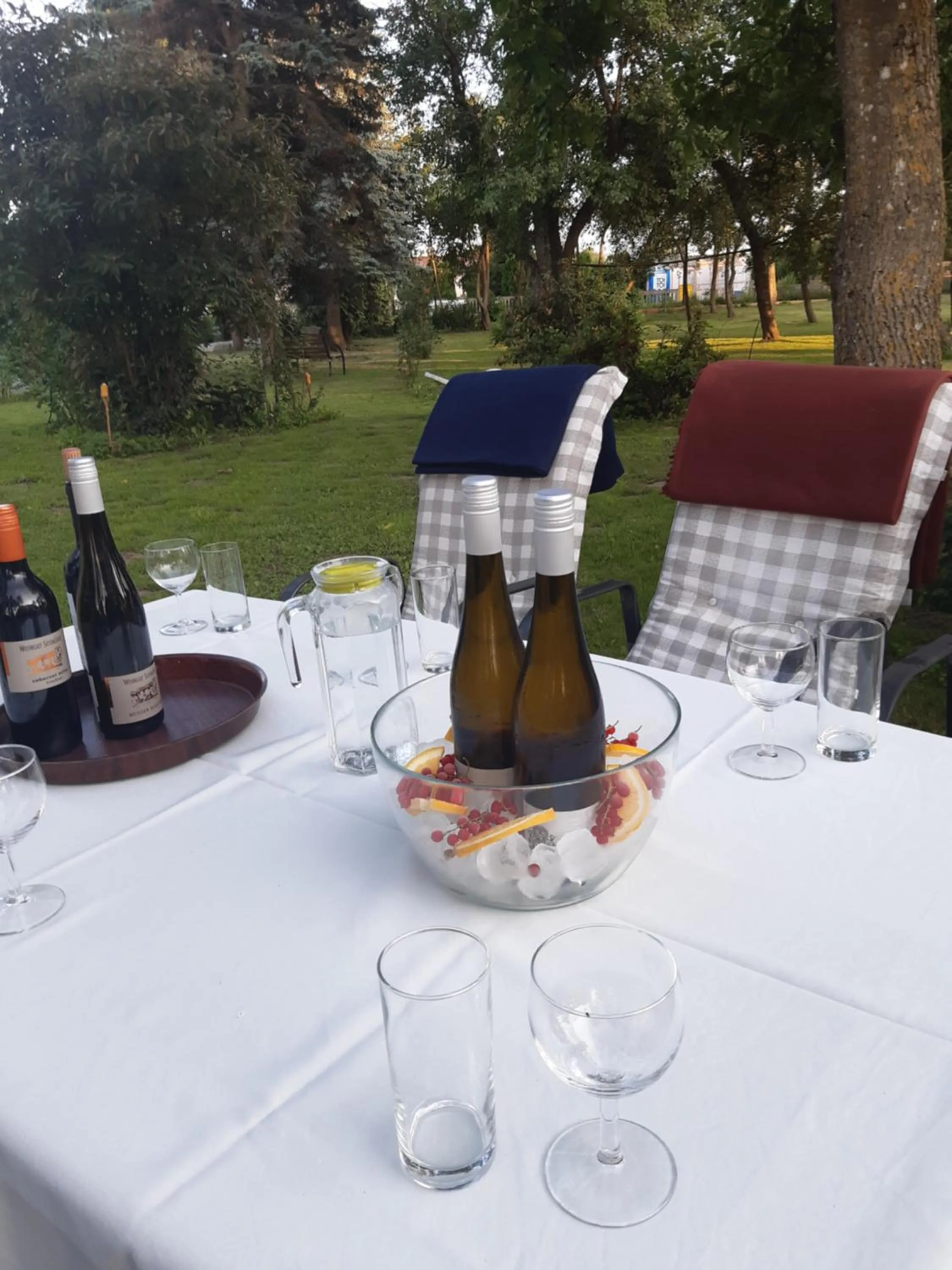 Alcoholic drinks in Dworek Natury