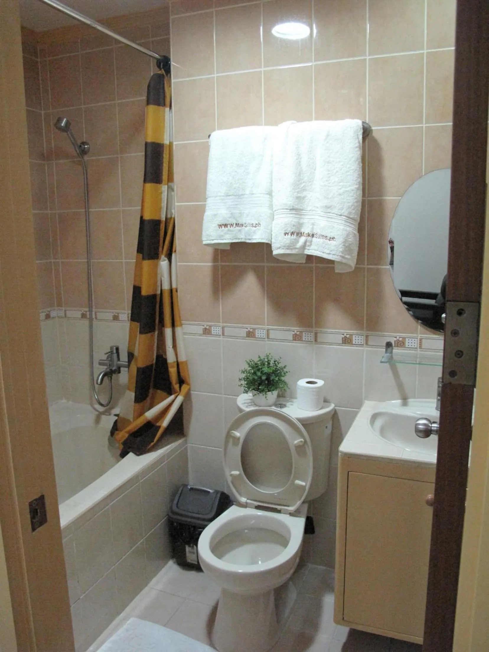 Shower in Makati Suites at Travelers Inn