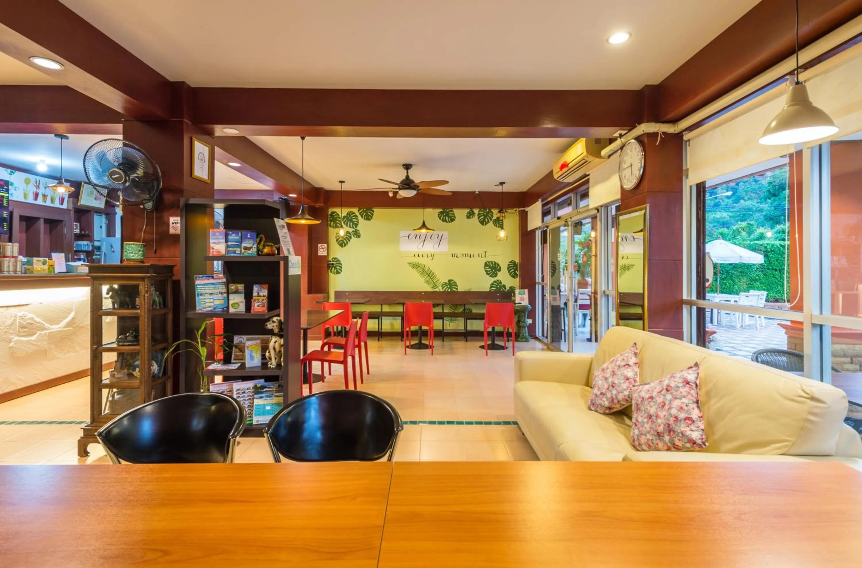 Lanta Thip House by Swiss-Belhotel - SHA Plus