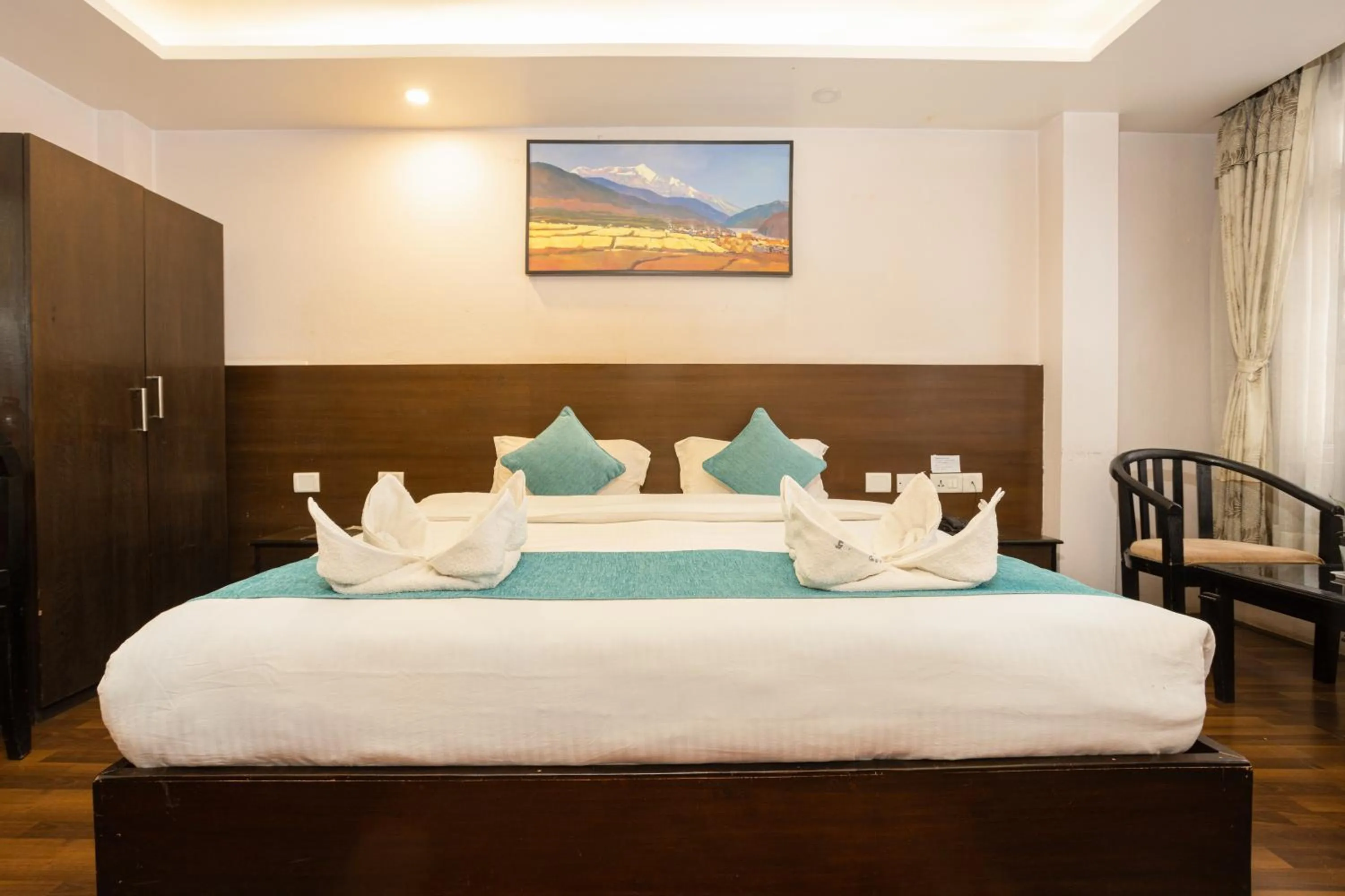 Bed in Greatwall International Hotel