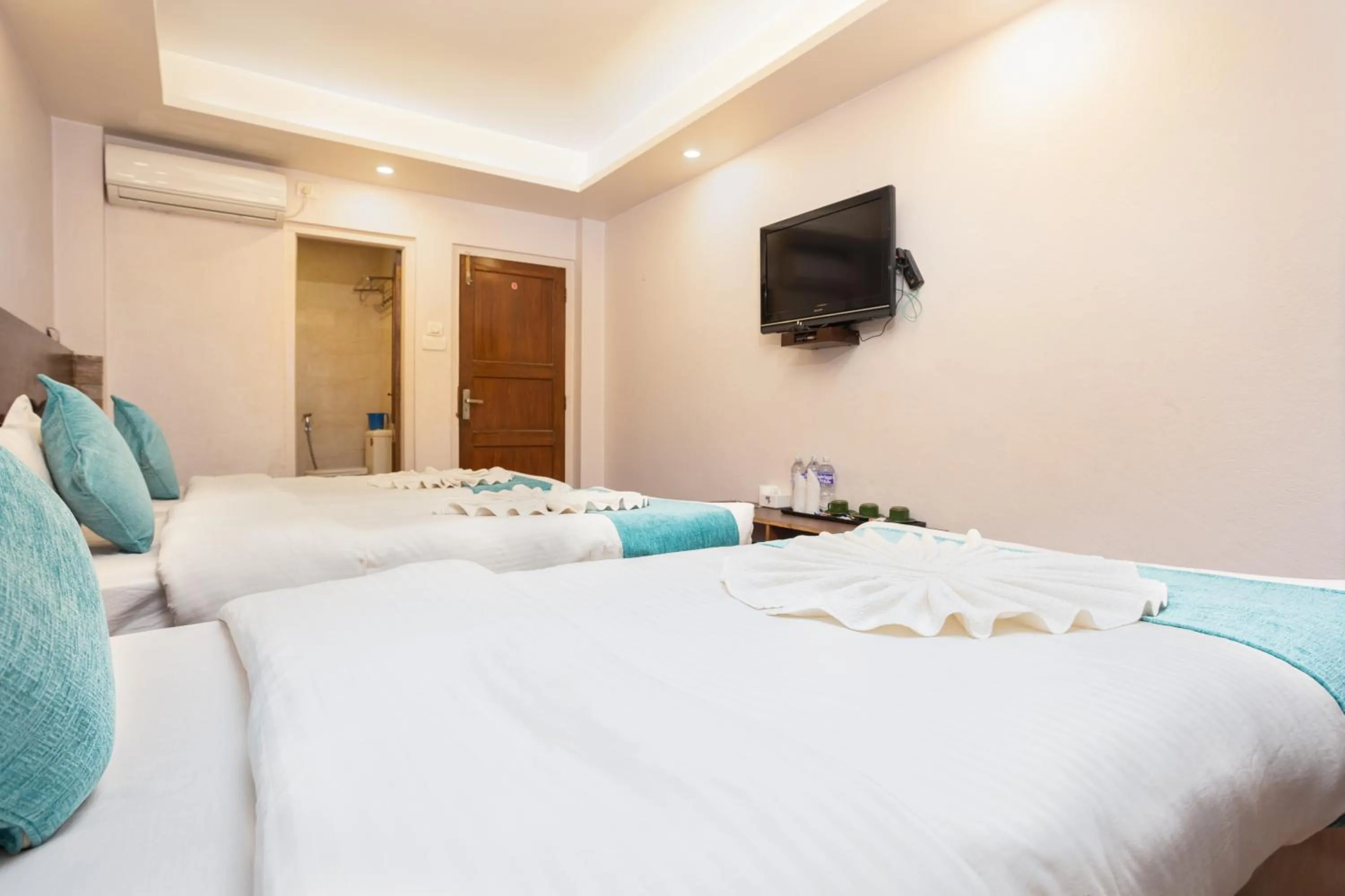 TV and multimedia, Bed in Greatwall International Hotel