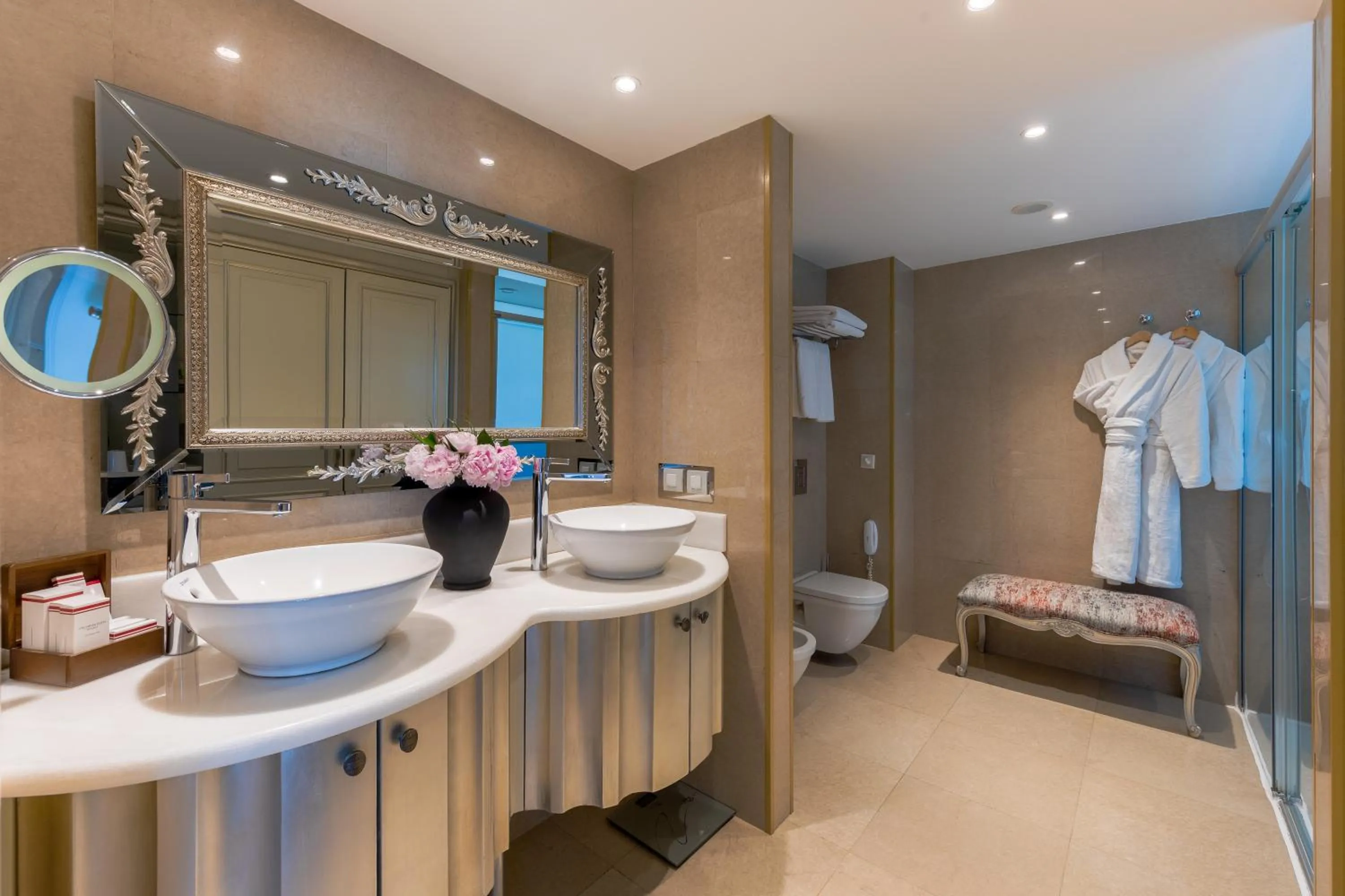 Bathroom in CVK Taksim Hotel Istanbul