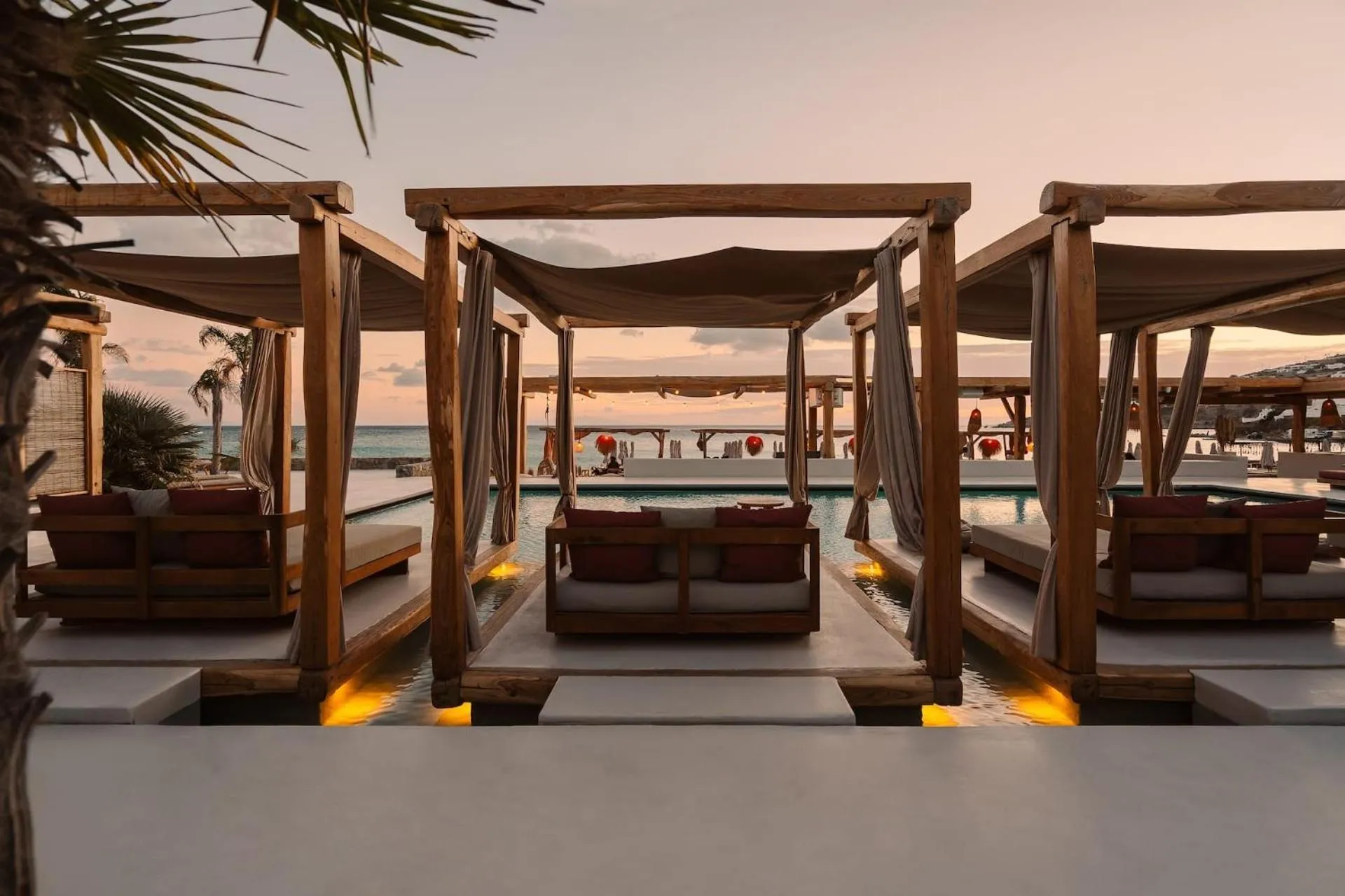 Swimming pool in Branco Mykonos