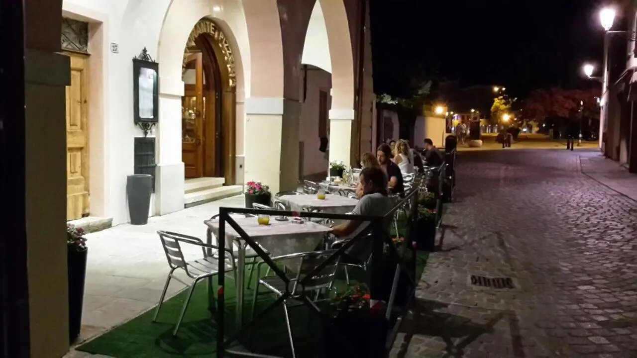 Property building in Residence Eremitani