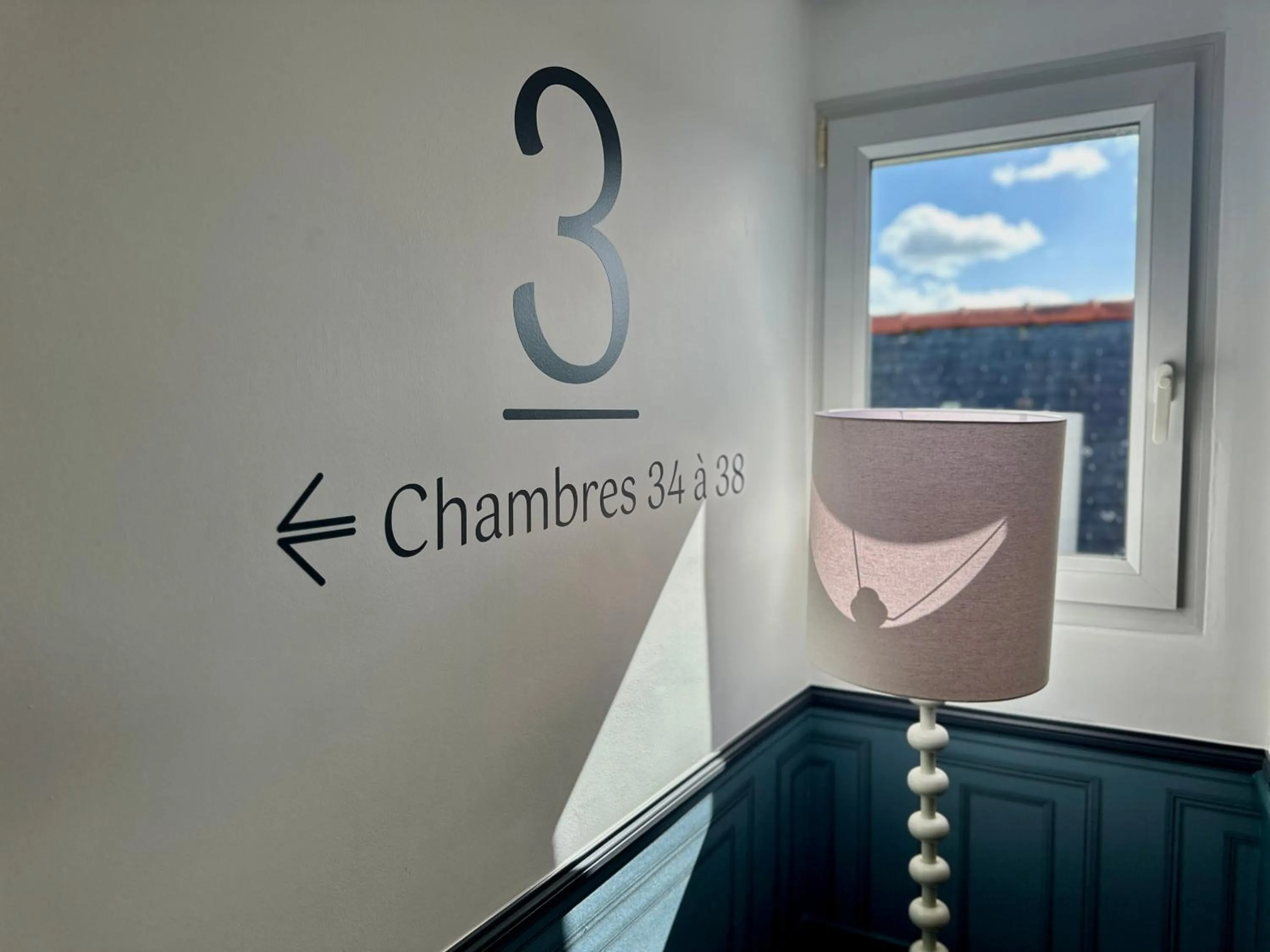 Property building in L'Armoric Hôtel - RÉNOVÉ