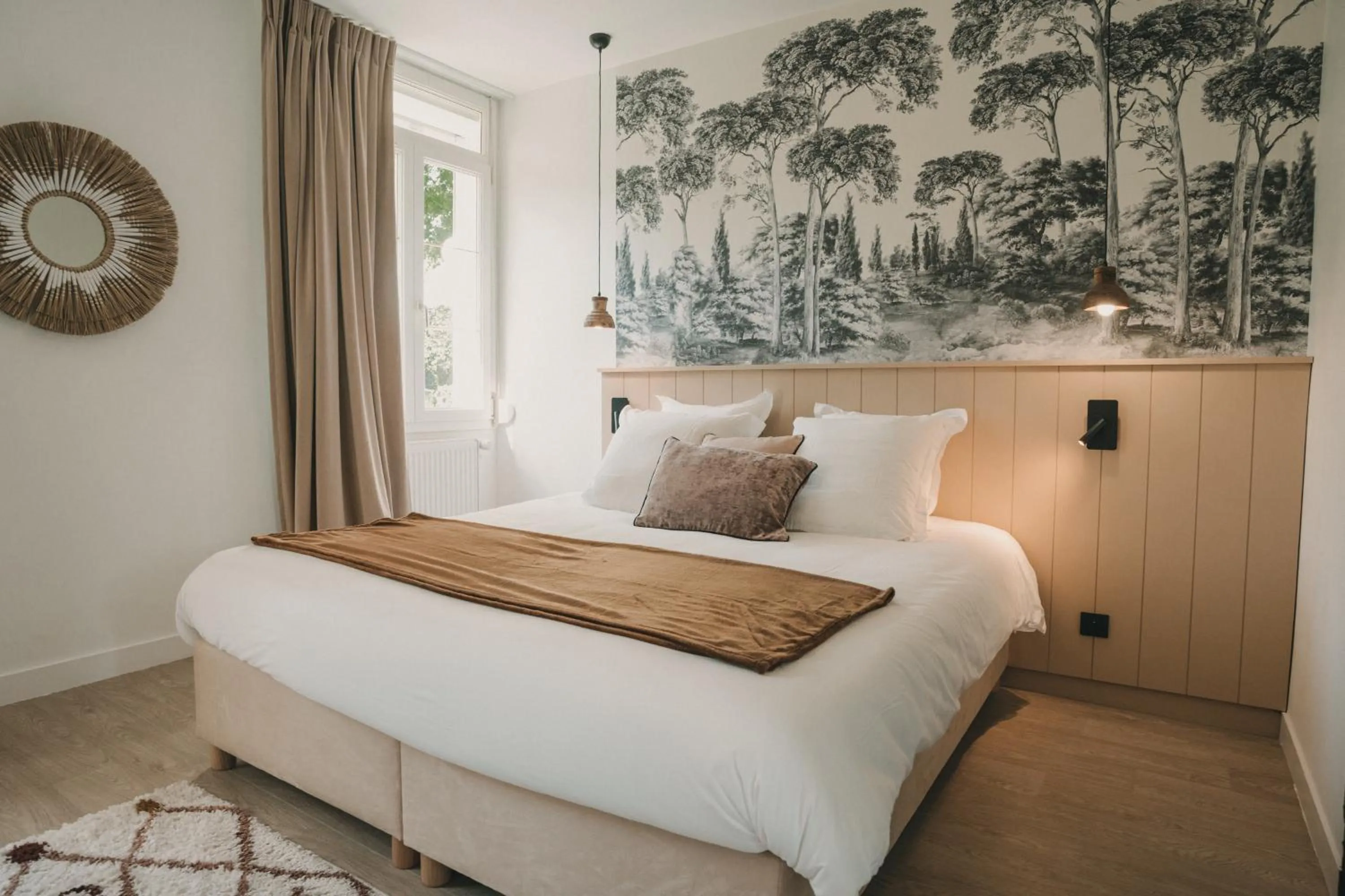 Photo of the whole room in L'Armoric Hôtel - RÉNOVÉ