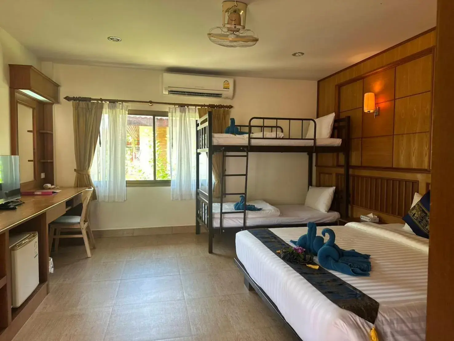 Family Bungalow in D.R. Lanta Bay Resort Family Bungalow in D.R. Lanta Bay Resort