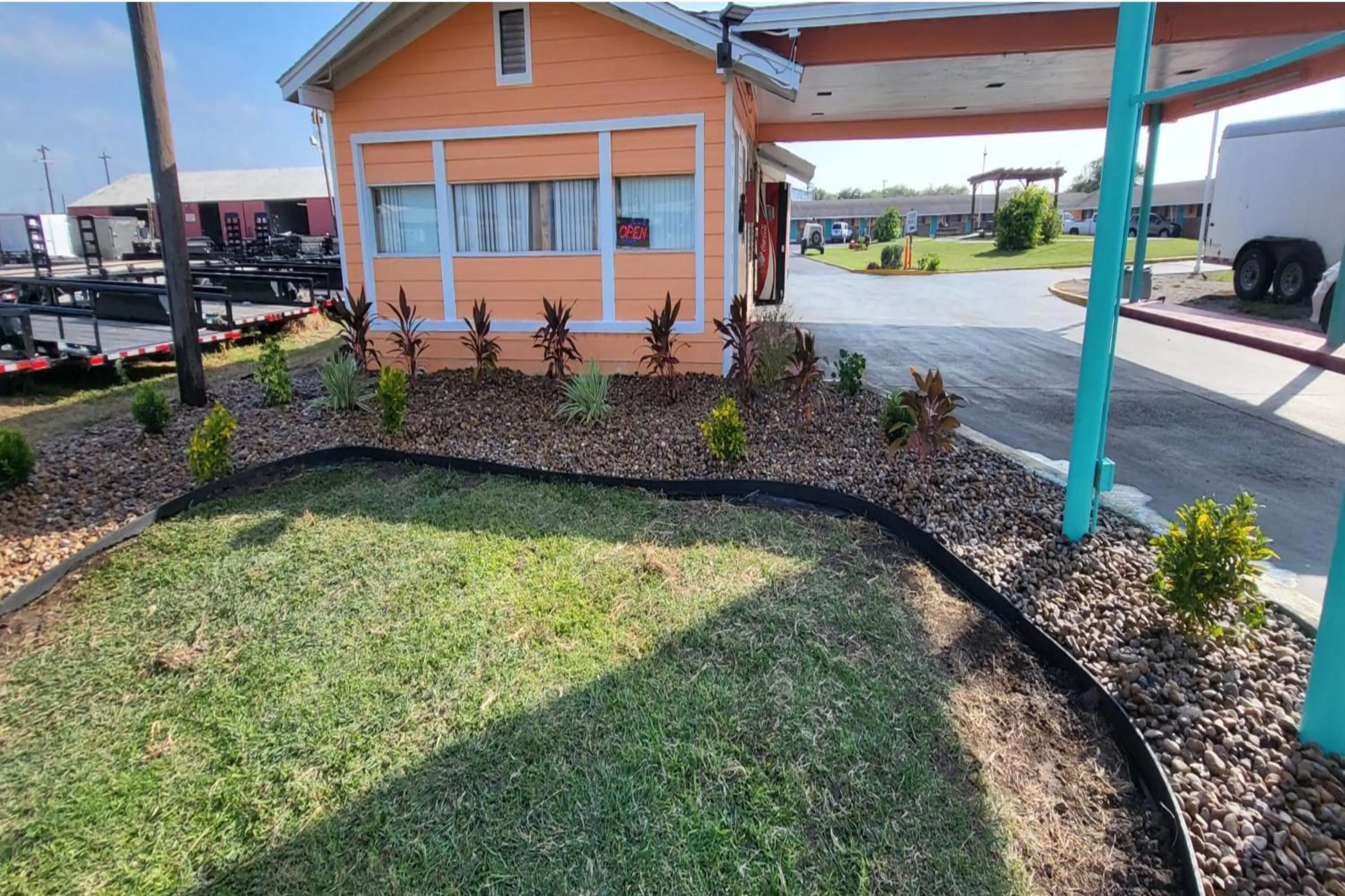 Garden in Gulfway Motel By OYO Near Airport I 37