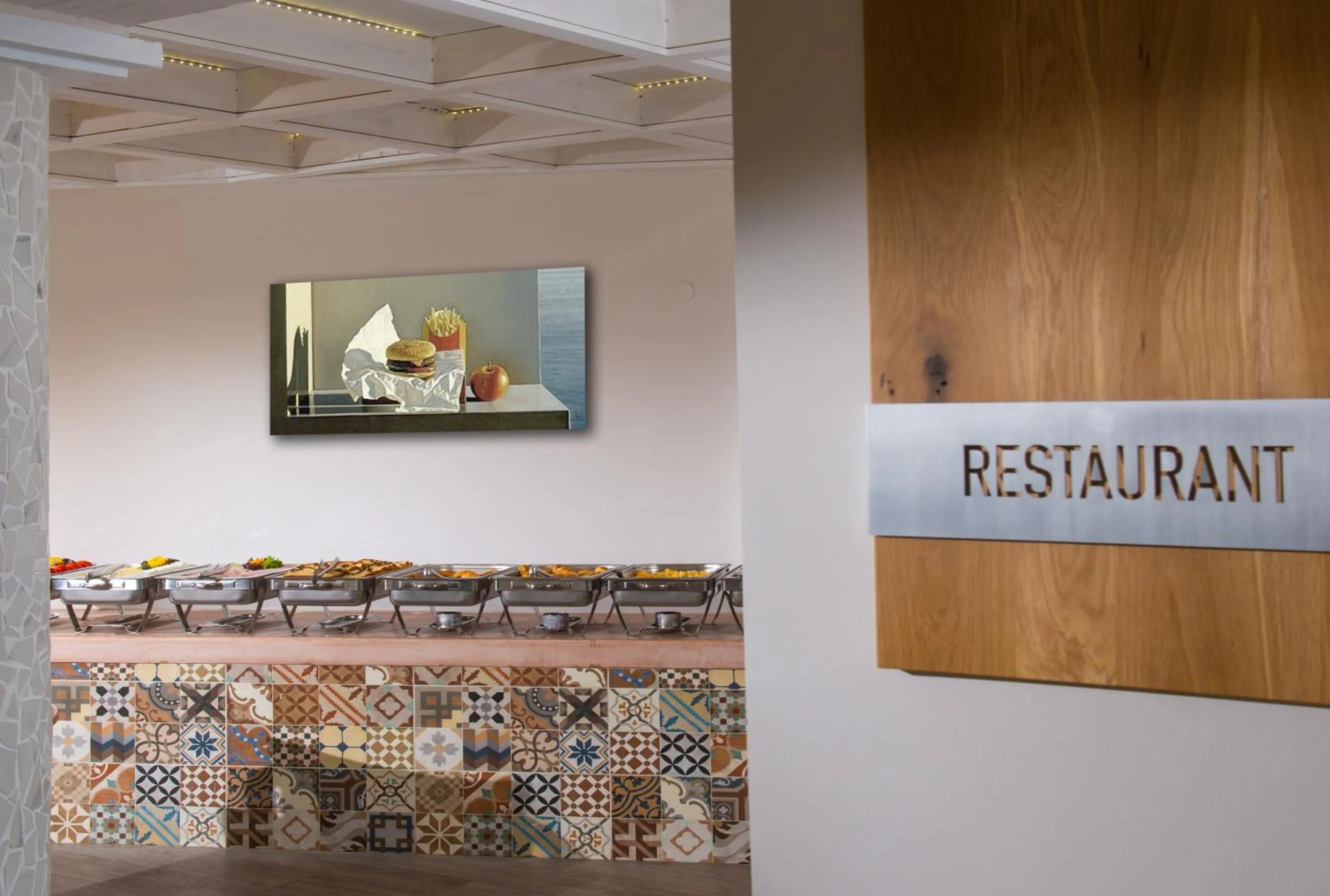 Restaurant/places to eat in Senses Blue Boutique hotel