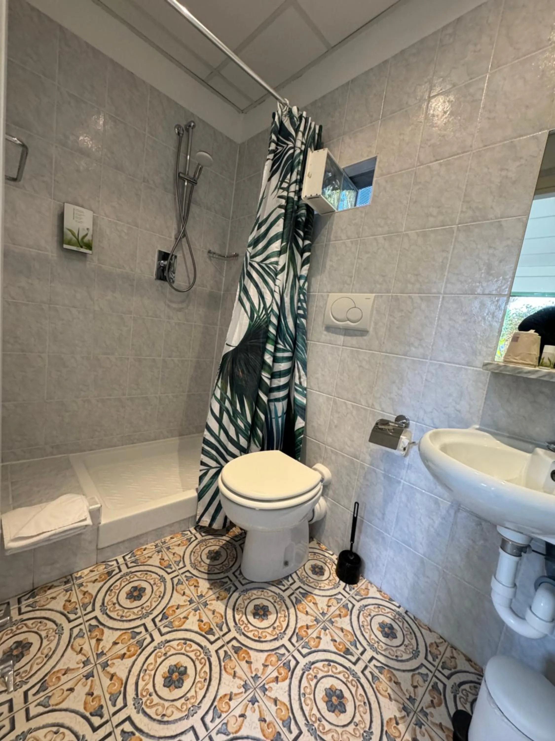 Bathroom in Hotel Pavillon Imperial