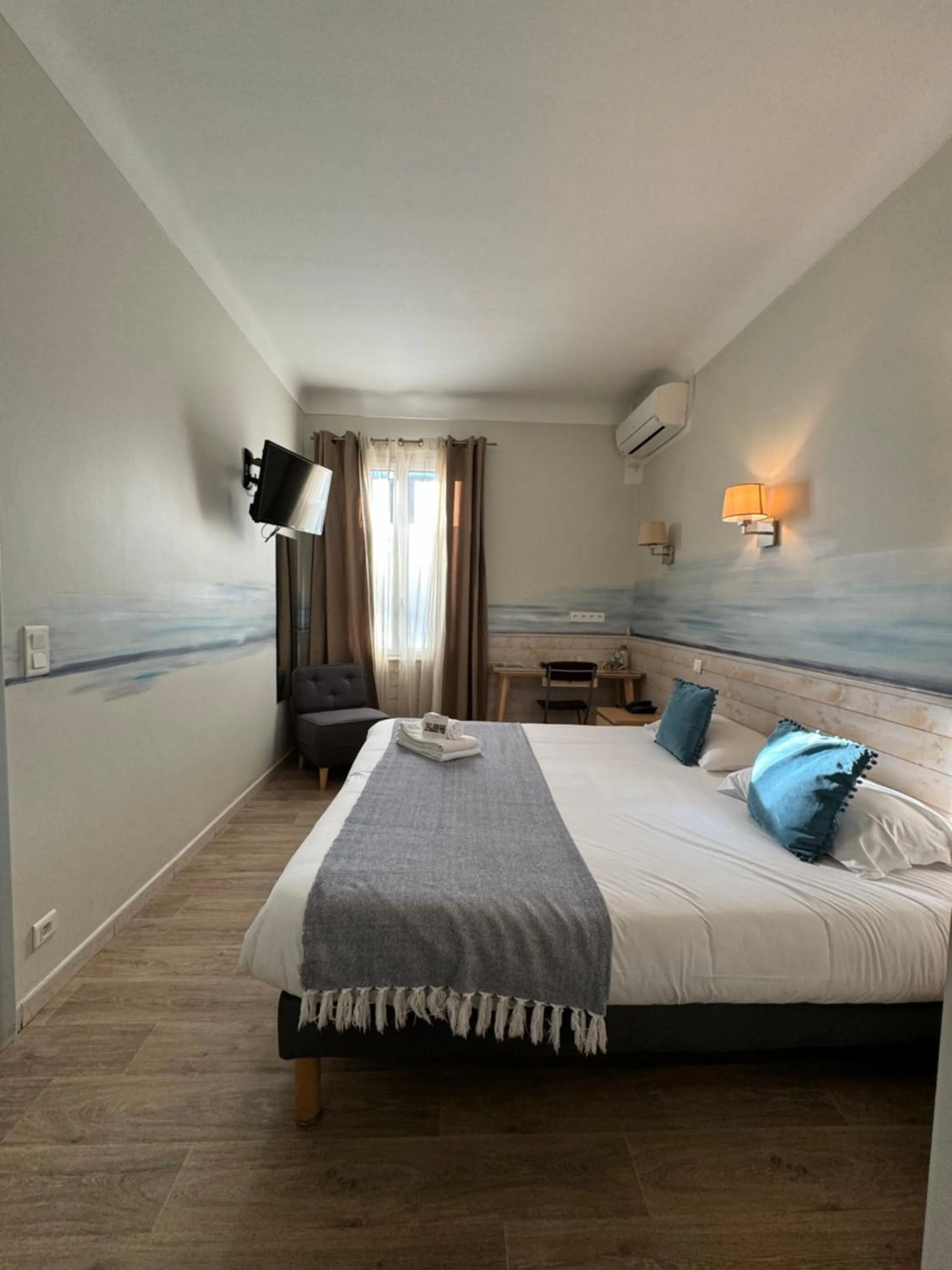 Bedroom, Bed in Hotel Pavillon Imperial