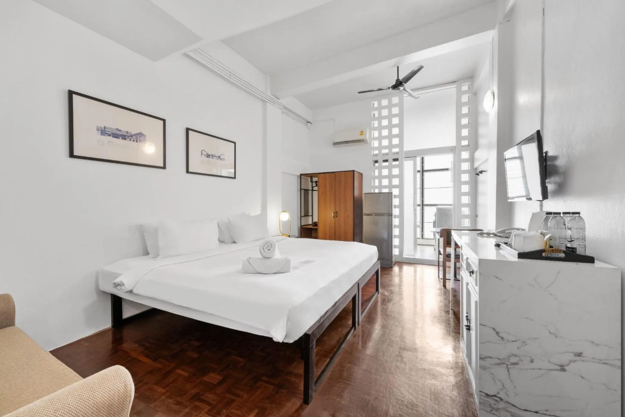 Bed in River View Residence