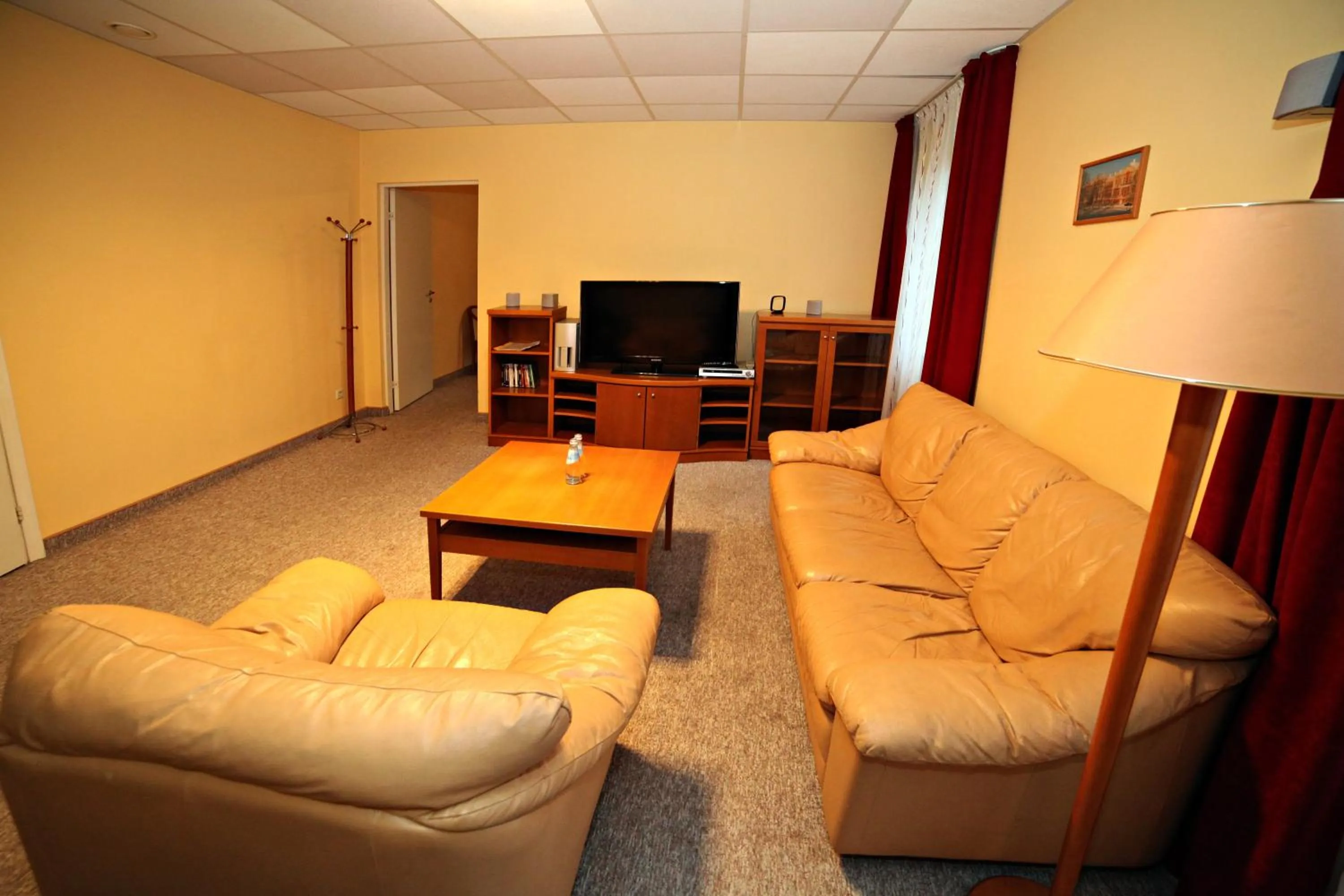 Photo of the whole room in Zemgale