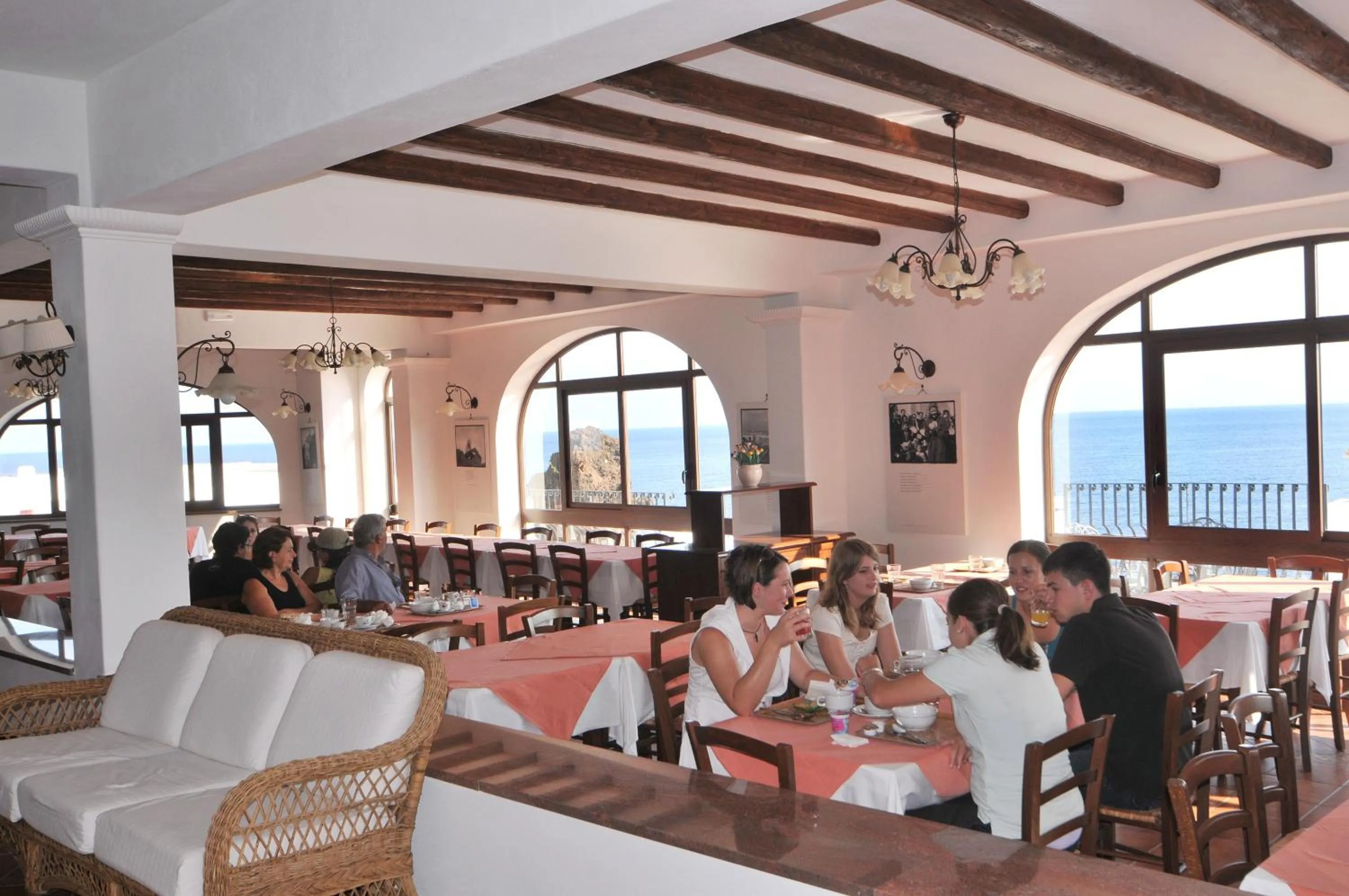 Restaurant/places to eat in Hotel Villaggio Stromboli - isola di Stromboli