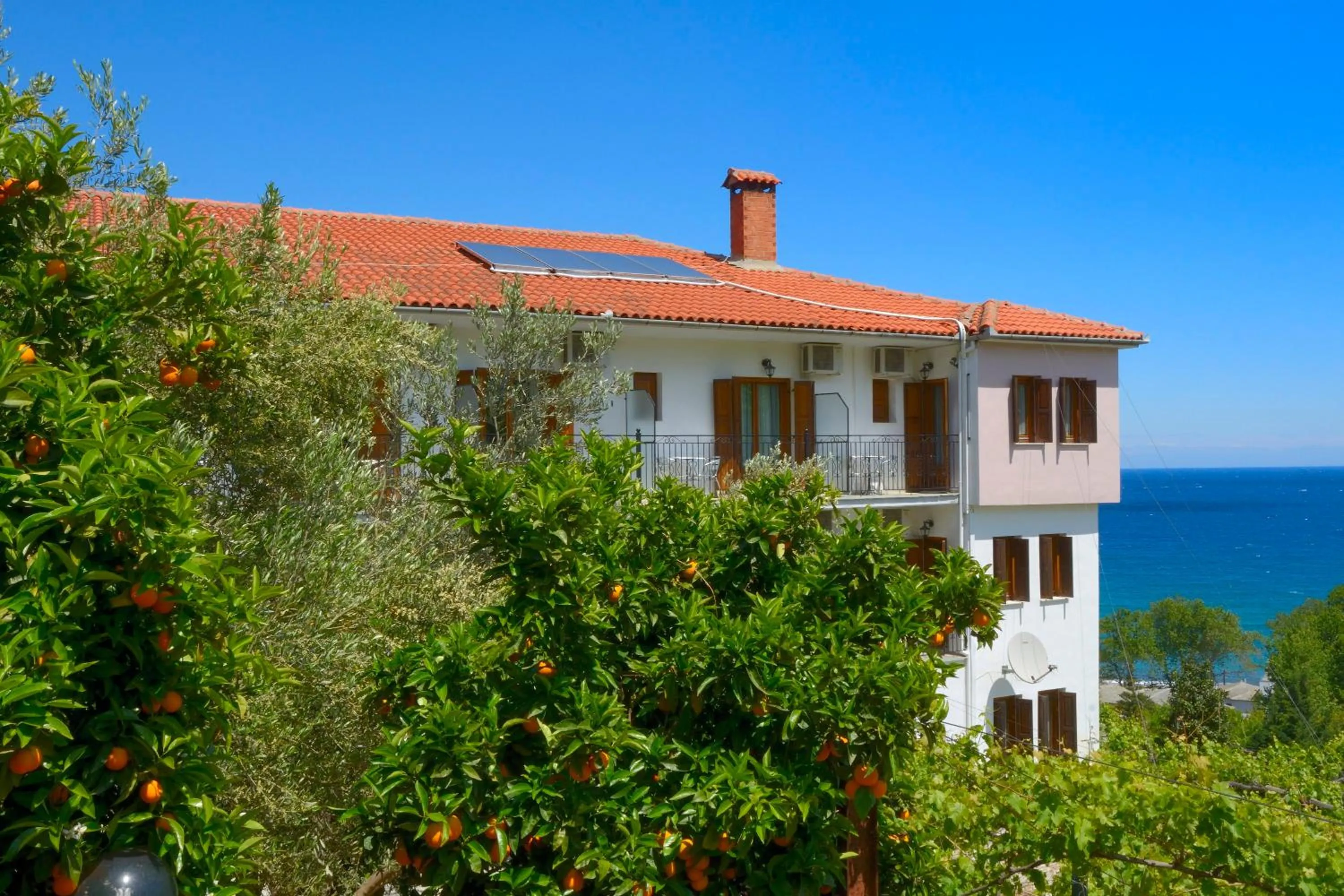 Property building in Hotel Agnadi - Horefto