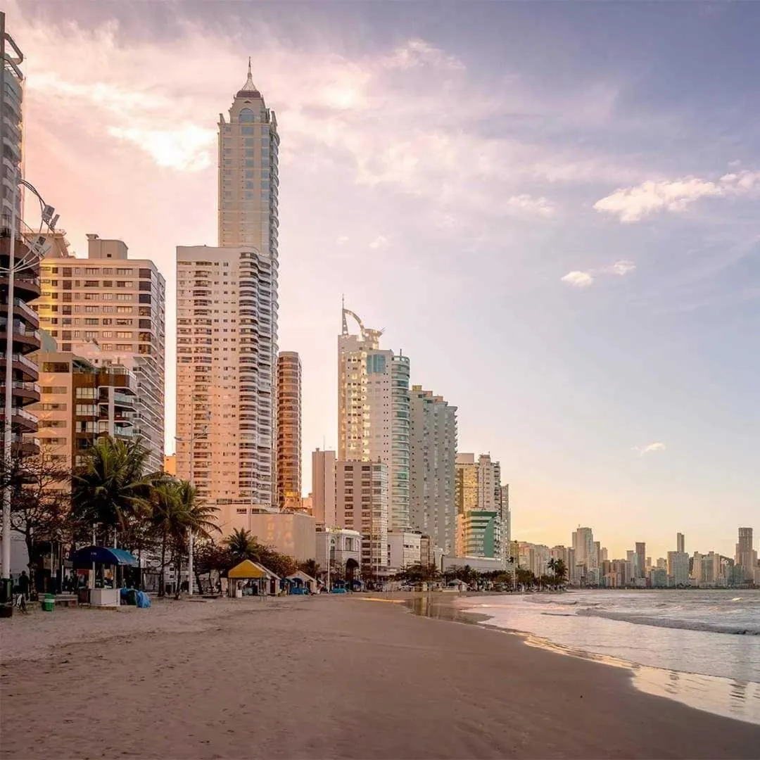 City view in Hotel Gênova BC