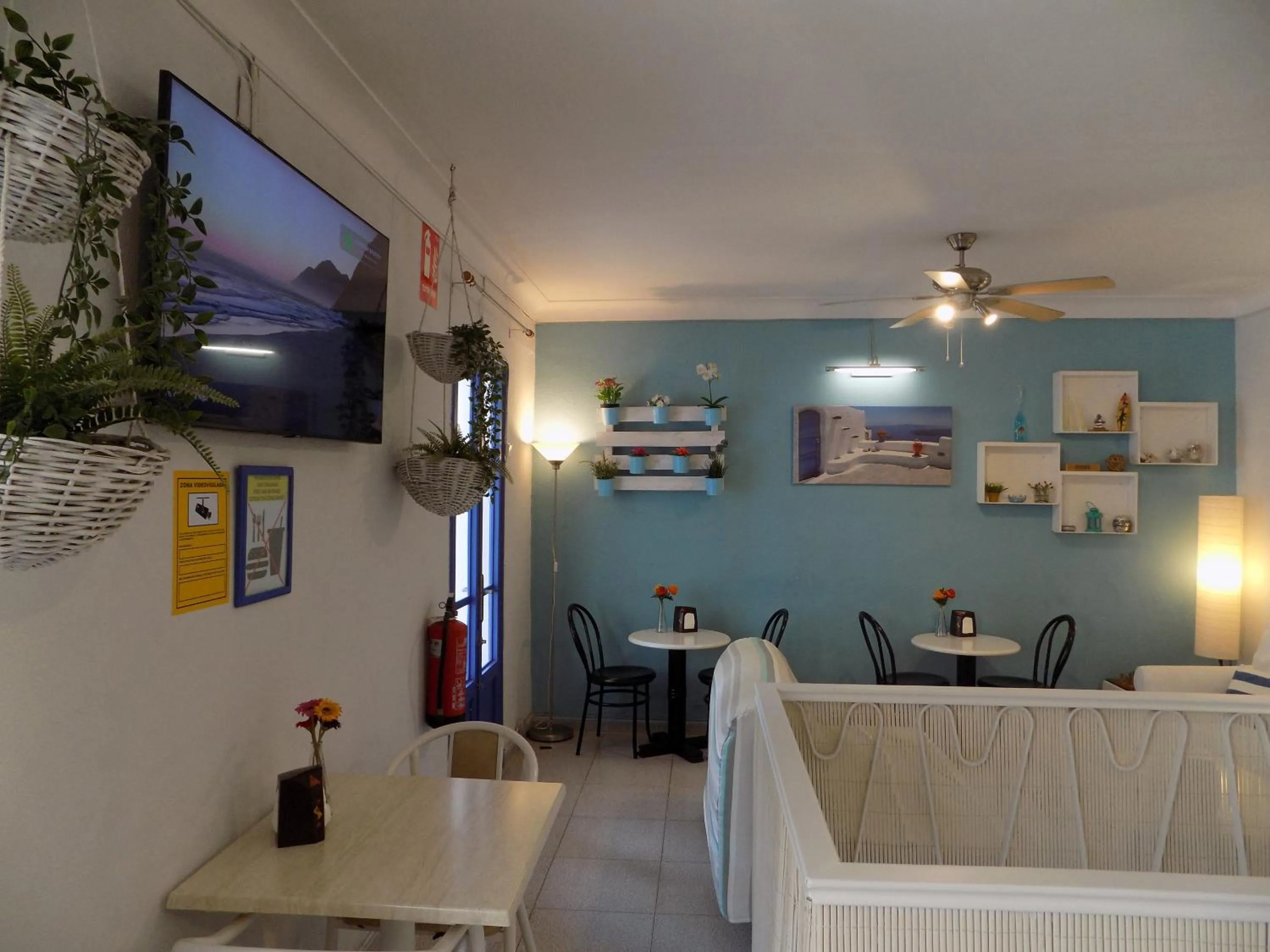 Lounge or bar in Hostal Villa Maruja