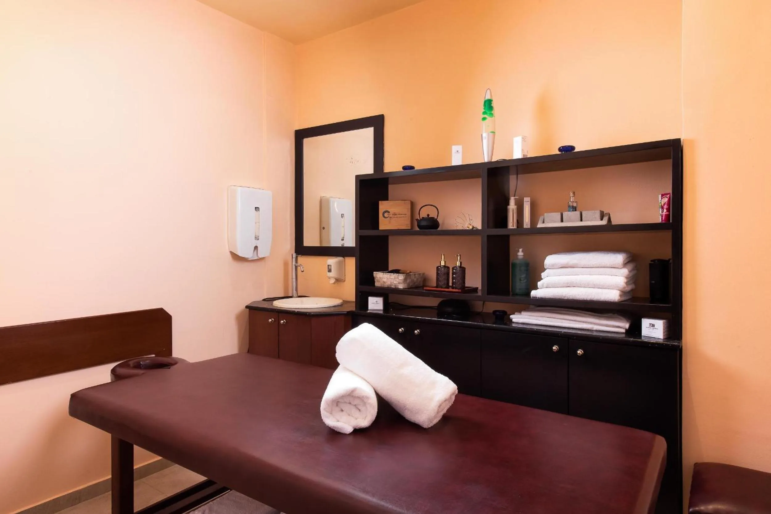 Spa and wellness centre/facilities in Alexandros Palace