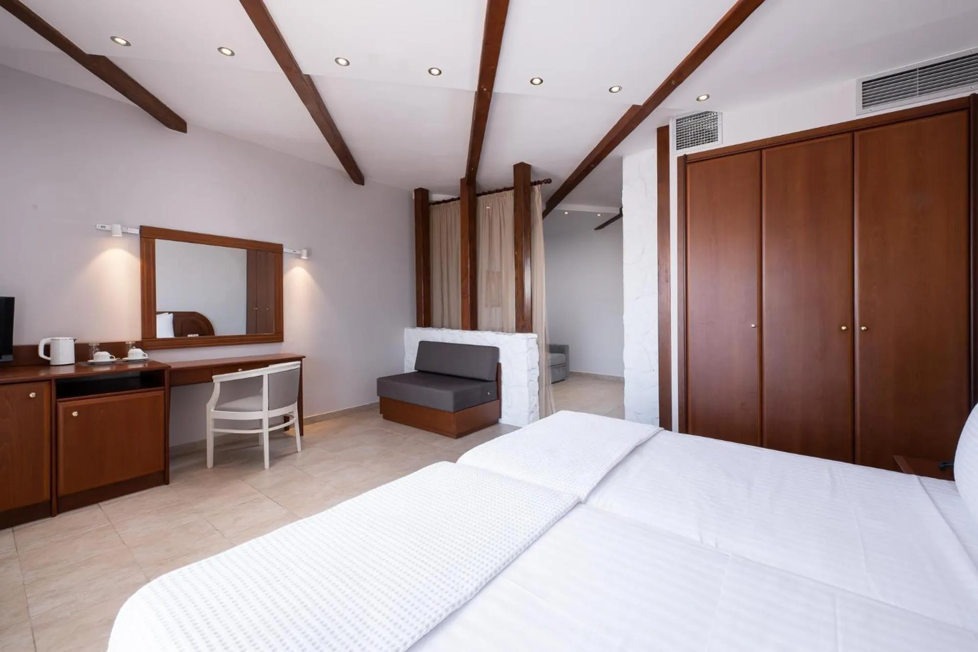 Photo of the whole room, Bed in Alexandros Palace