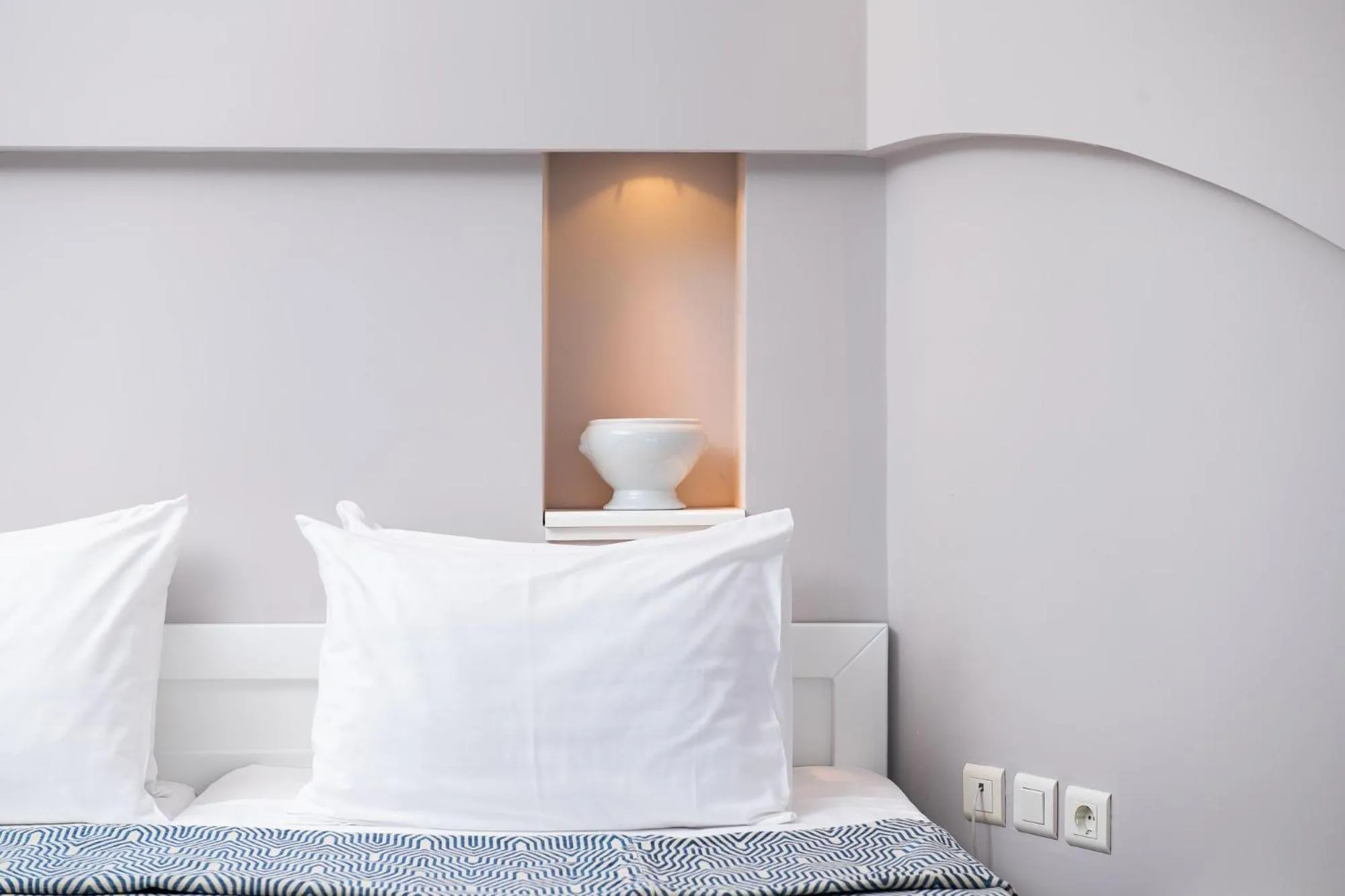 Photo of the whole room, Bed in Alexandros Palace