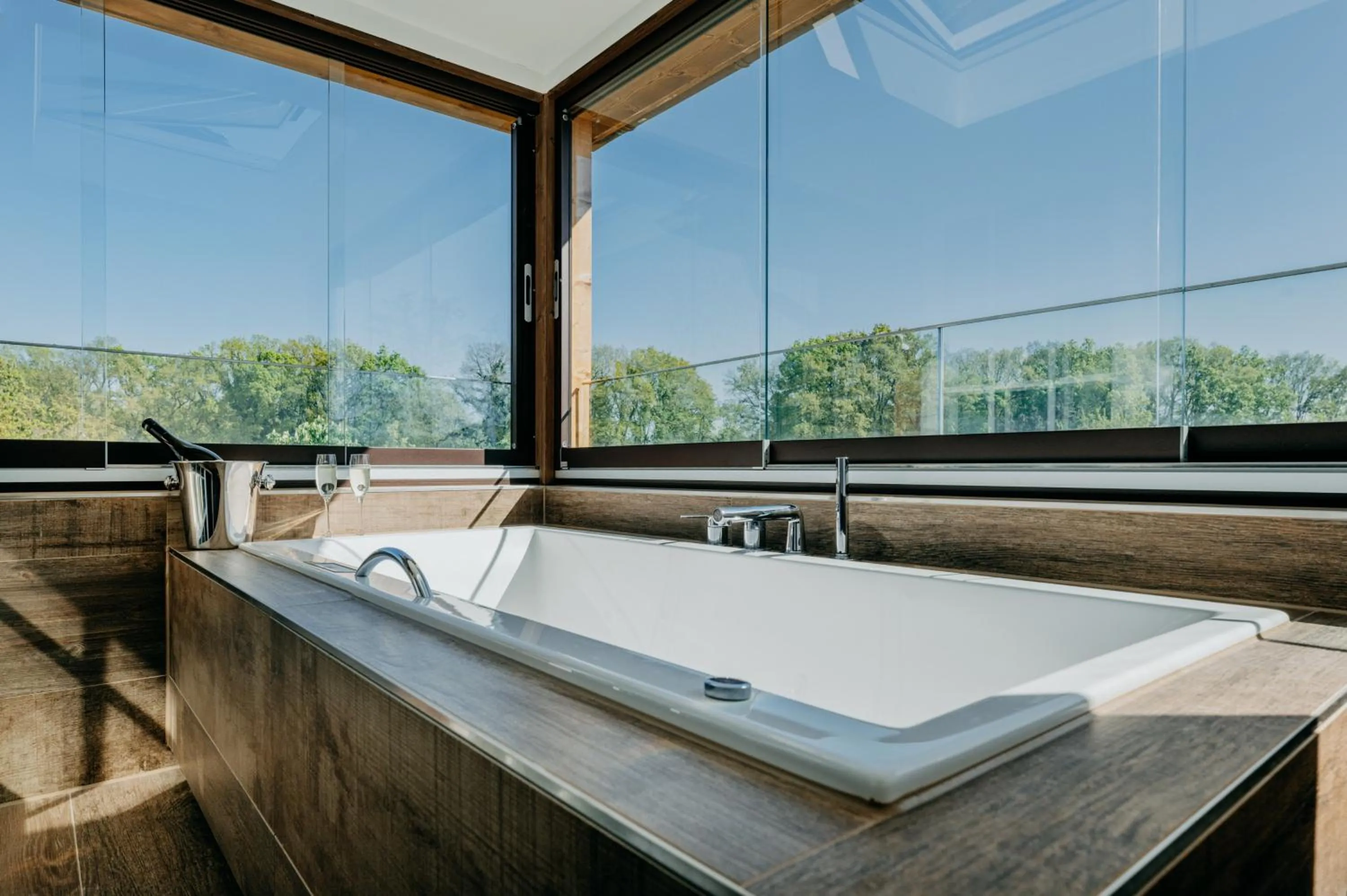 Bath in Romantik Hotel Jagdhaus Eiden am See