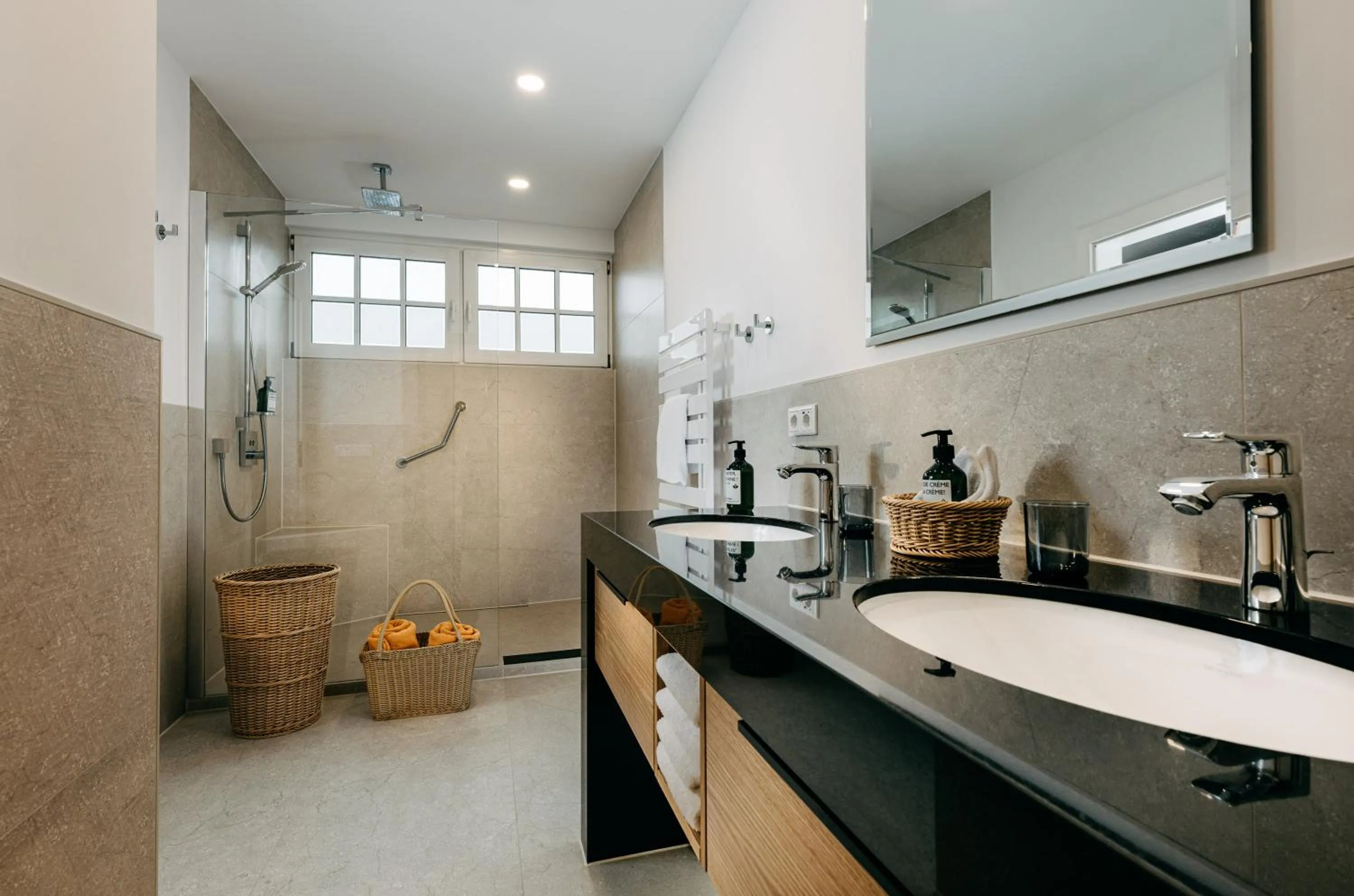 Bathroom in Romantik Hotel Jagdhaus Eiden am See